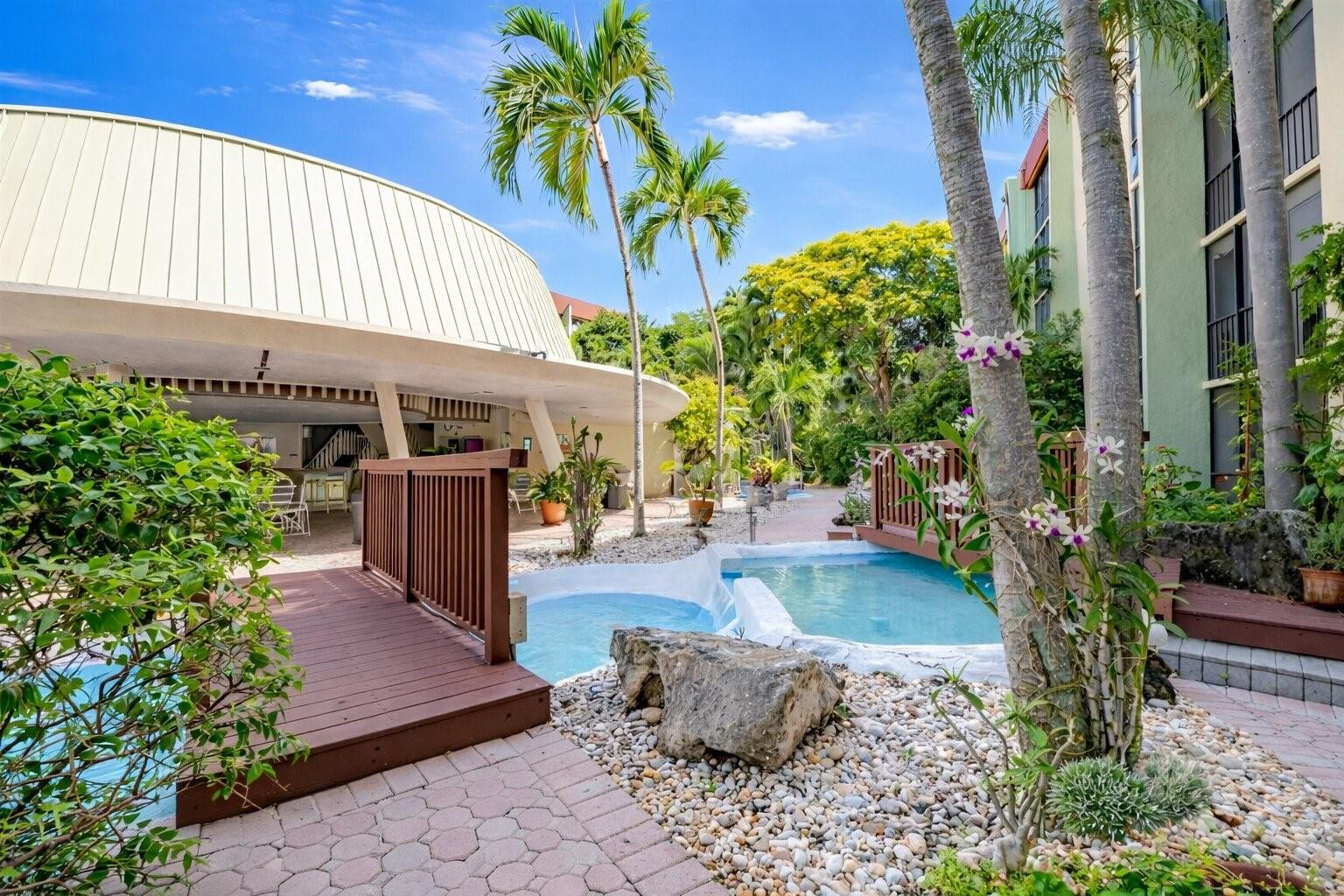 5300 NE 24th #216C Fort Lauderdale, FL 33308