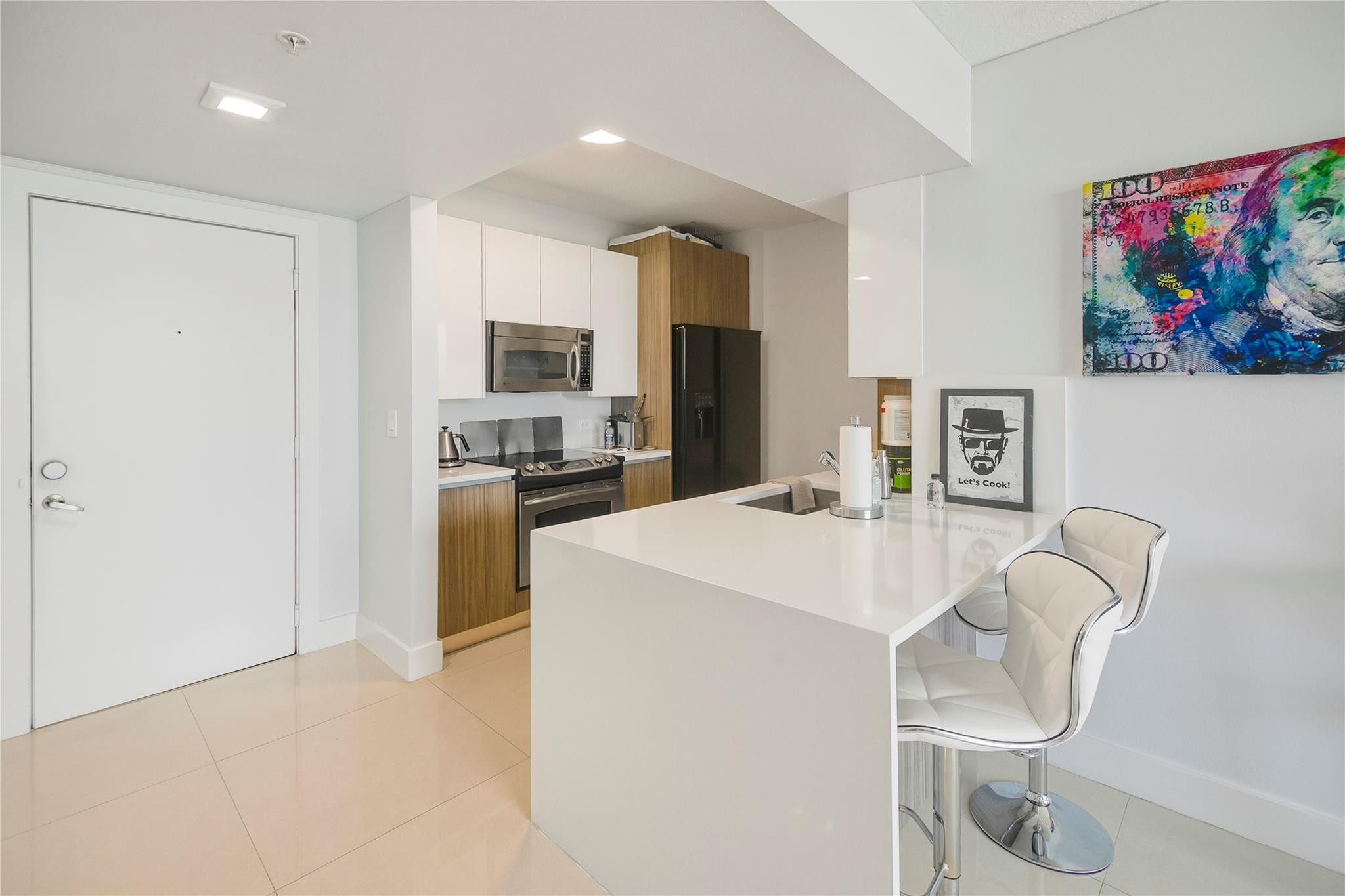 image The Venture at Aventura13