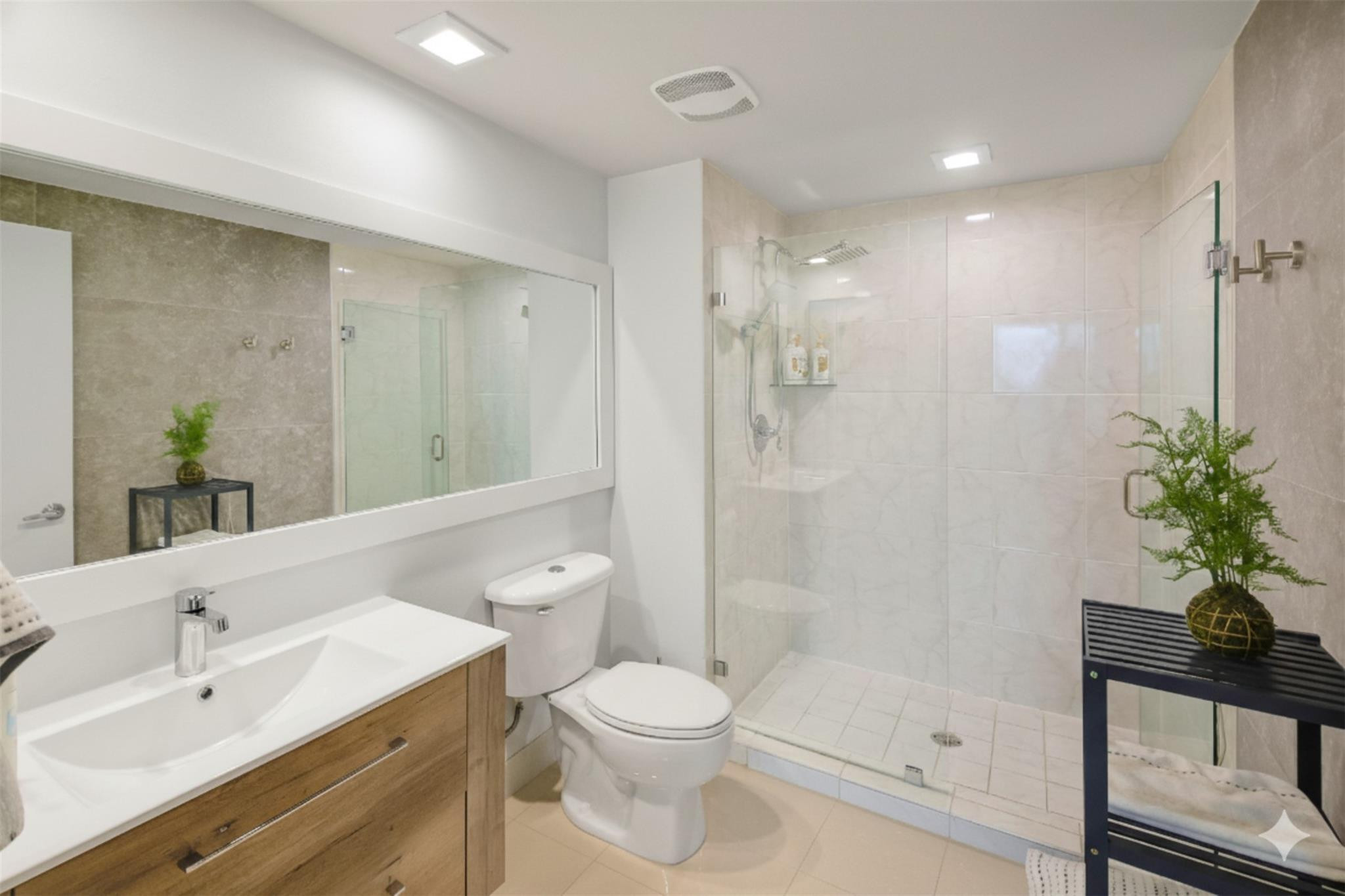 image The Venture at Aventura18