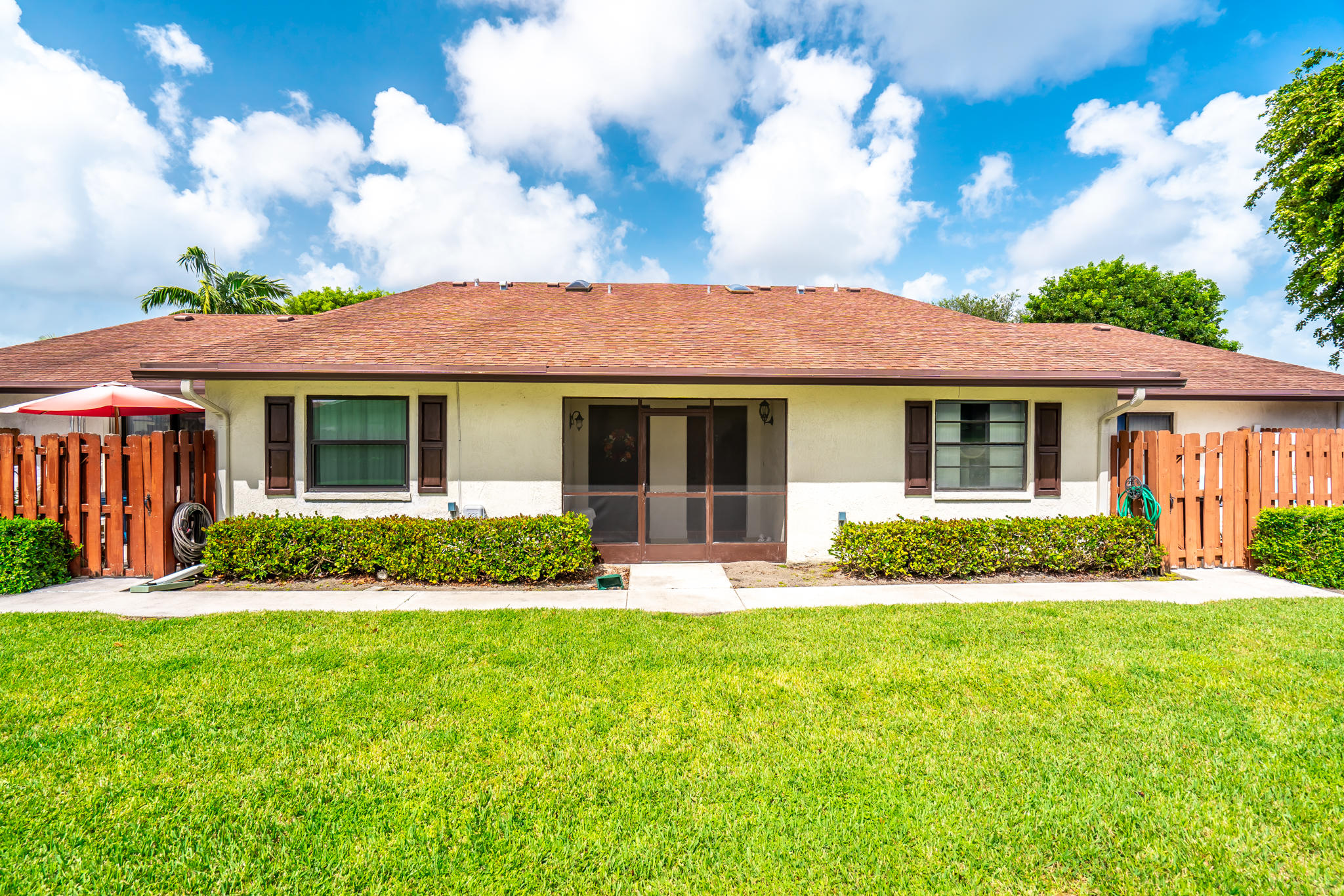 3789 Silver Lace Lane