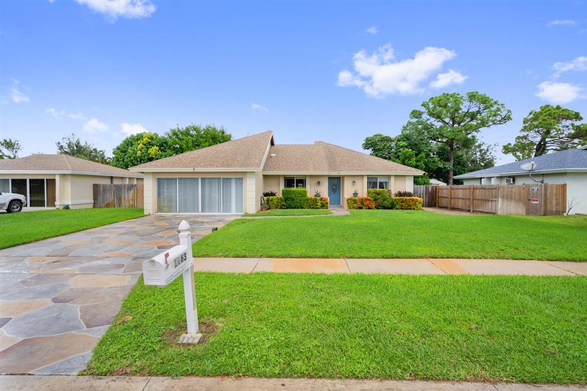 1163 Fernlea Dr