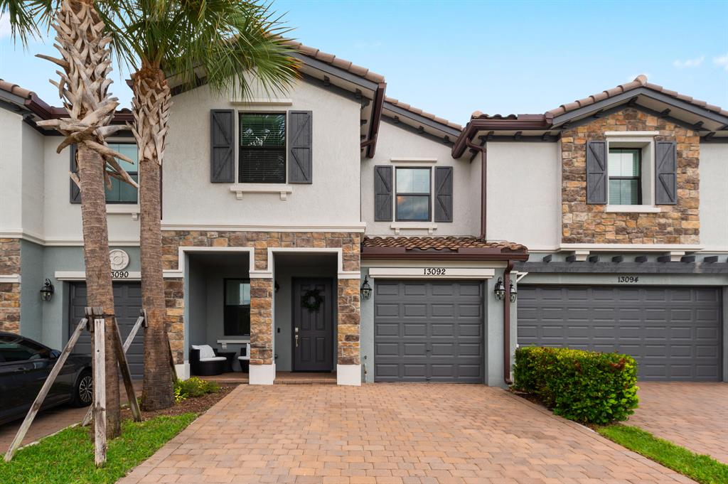 13092 Anthorne Ln