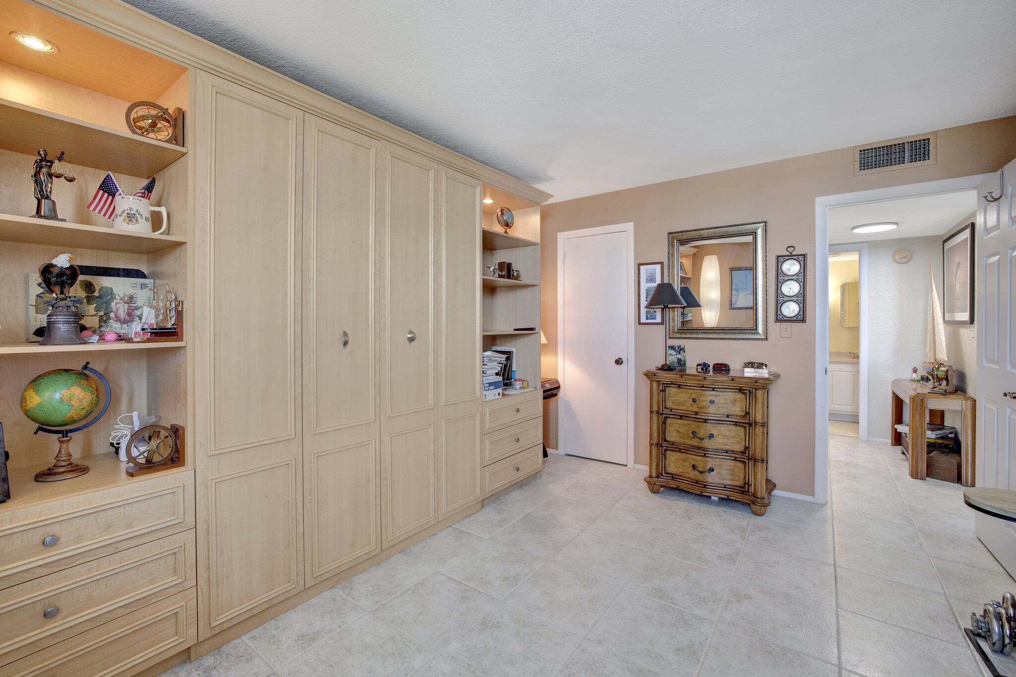 3015 N Ocean Blvd #17b,Fort Lauderdale, FL 33308