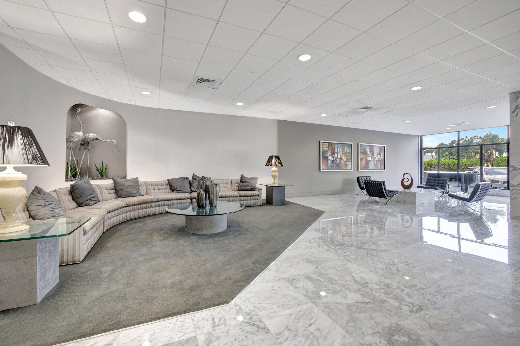 3015 N Ocean Blvd #17b,Fort Lauderdale, FL 33308