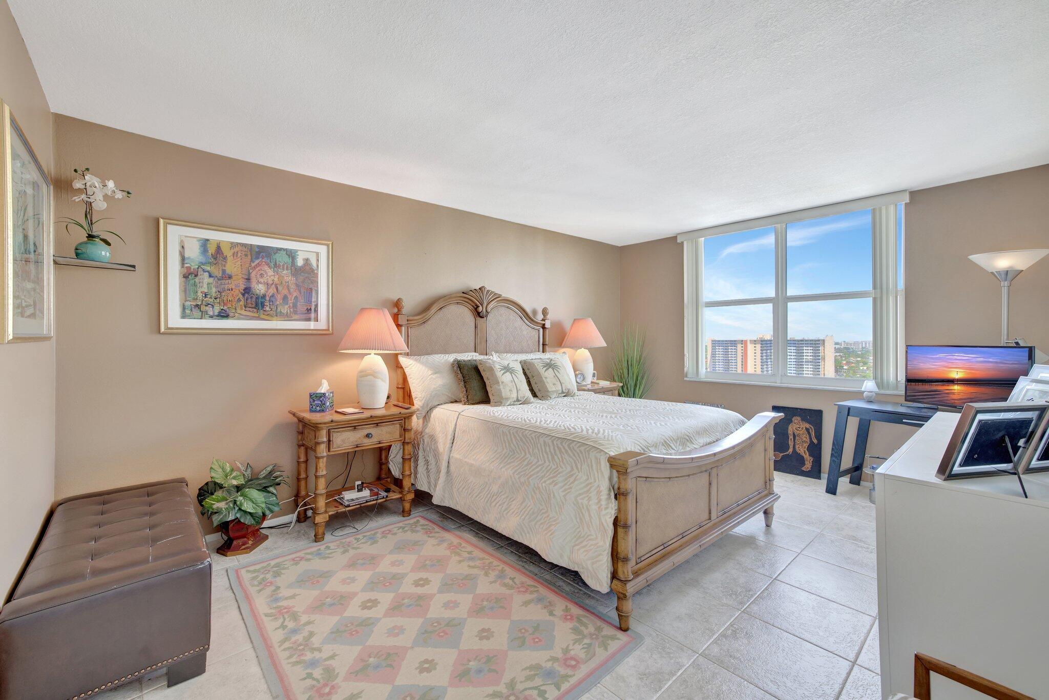 3015 N Ocean Blvd #17b,Fort Lauderdale, FL 33308