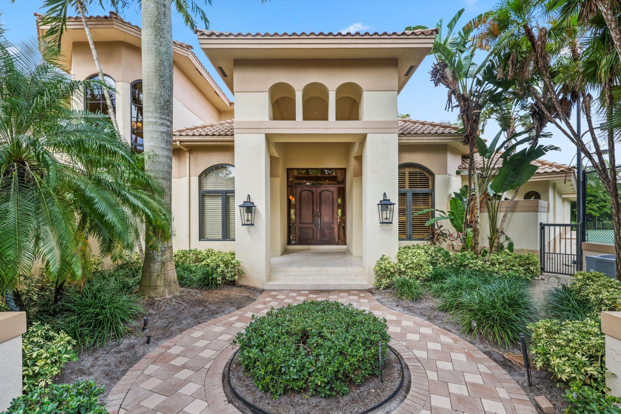 18800 Long Lk Dr Boca Raton, FL 33496