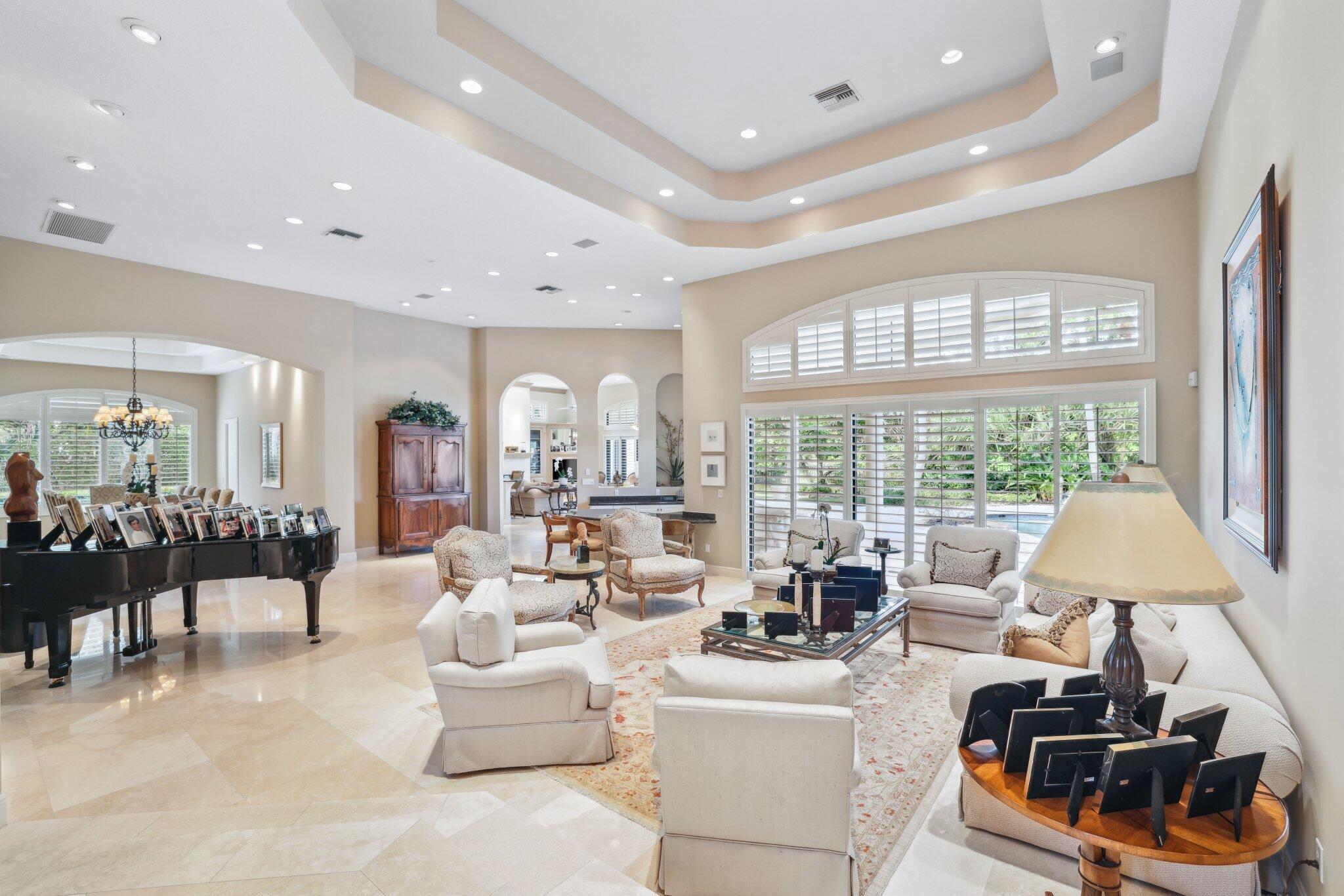 18800 Long Lk Dr Boca Raton, FL 33496