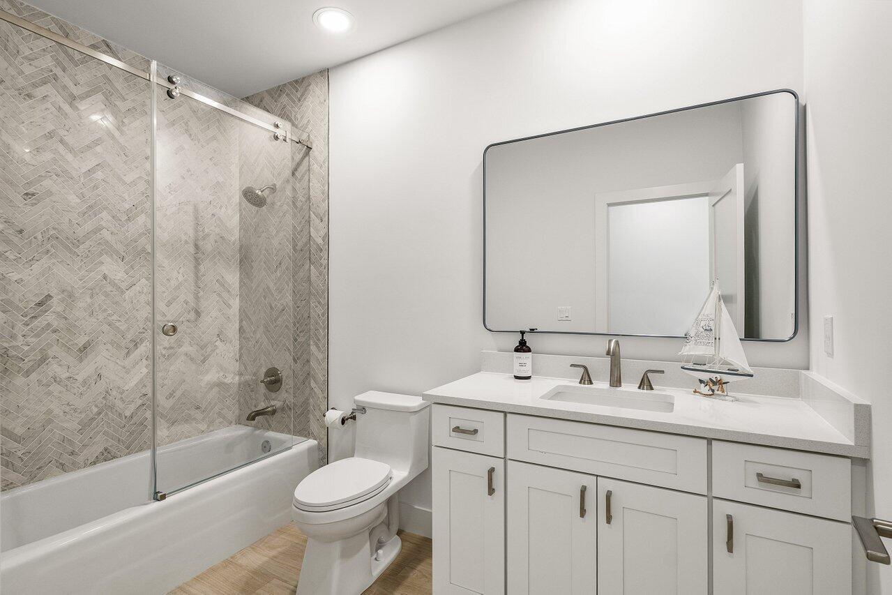 18385 SE Village Cir Jupiter, FL 33469