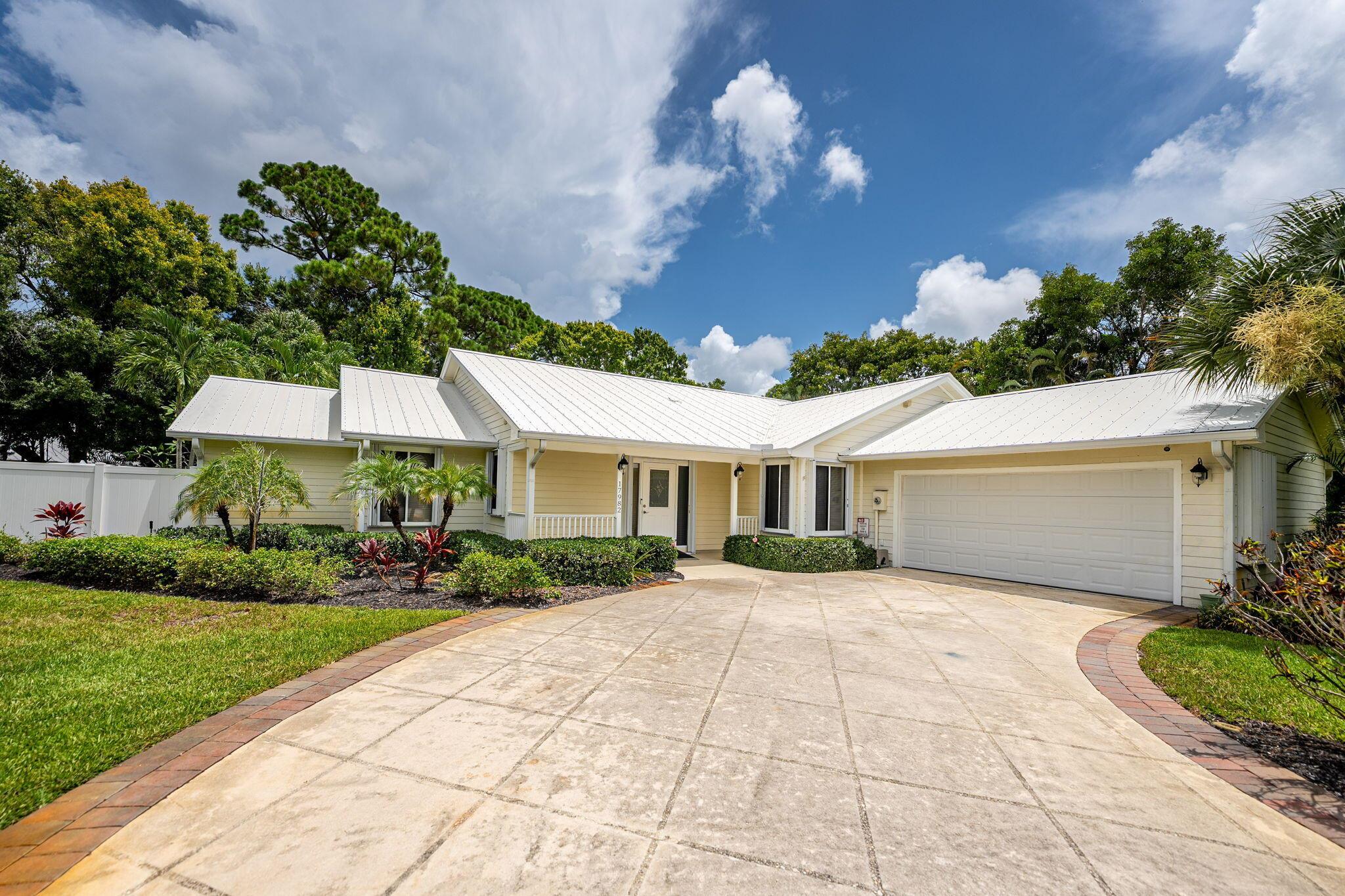 17982 Tidewater Cir