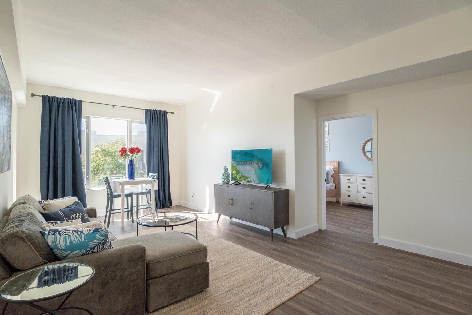 1200 Town Ctr Dr #315