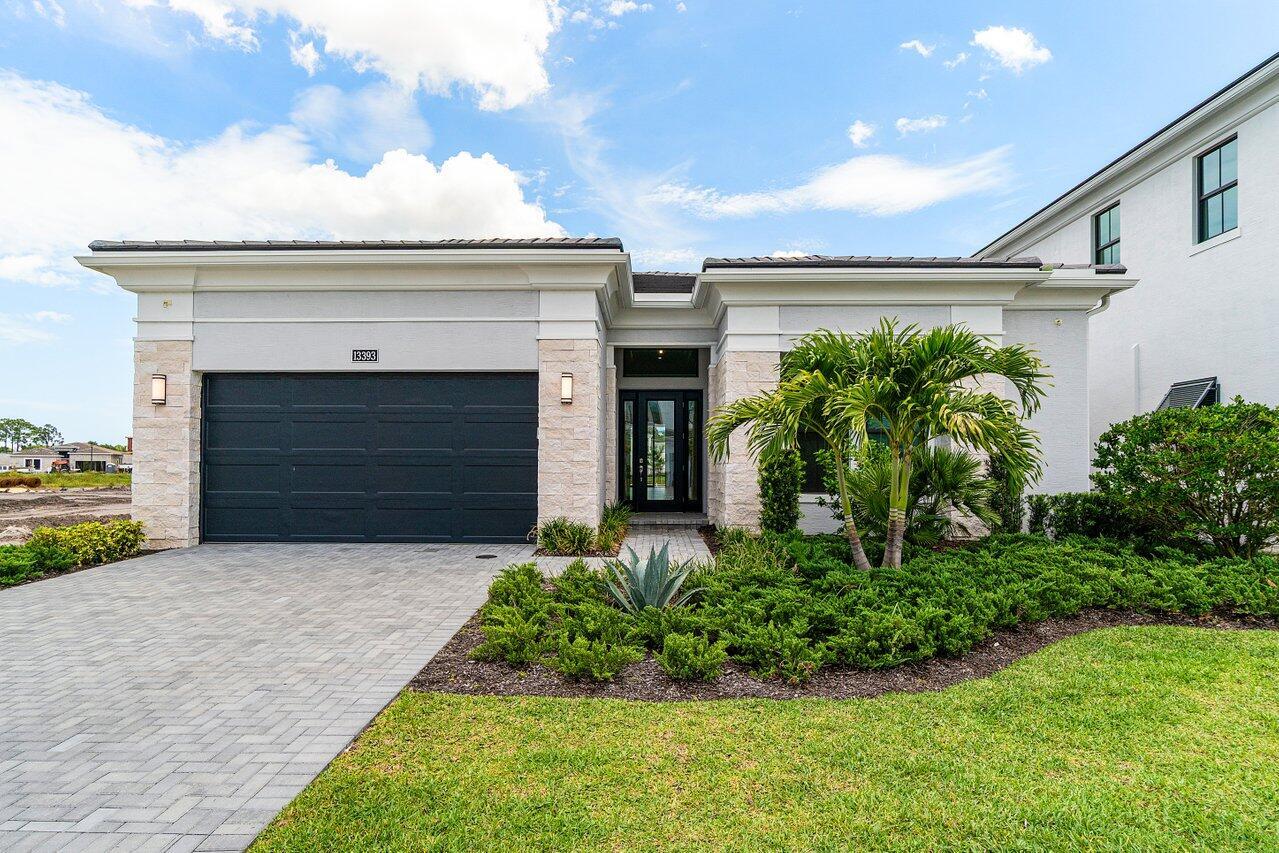 13393 Artisan Cir