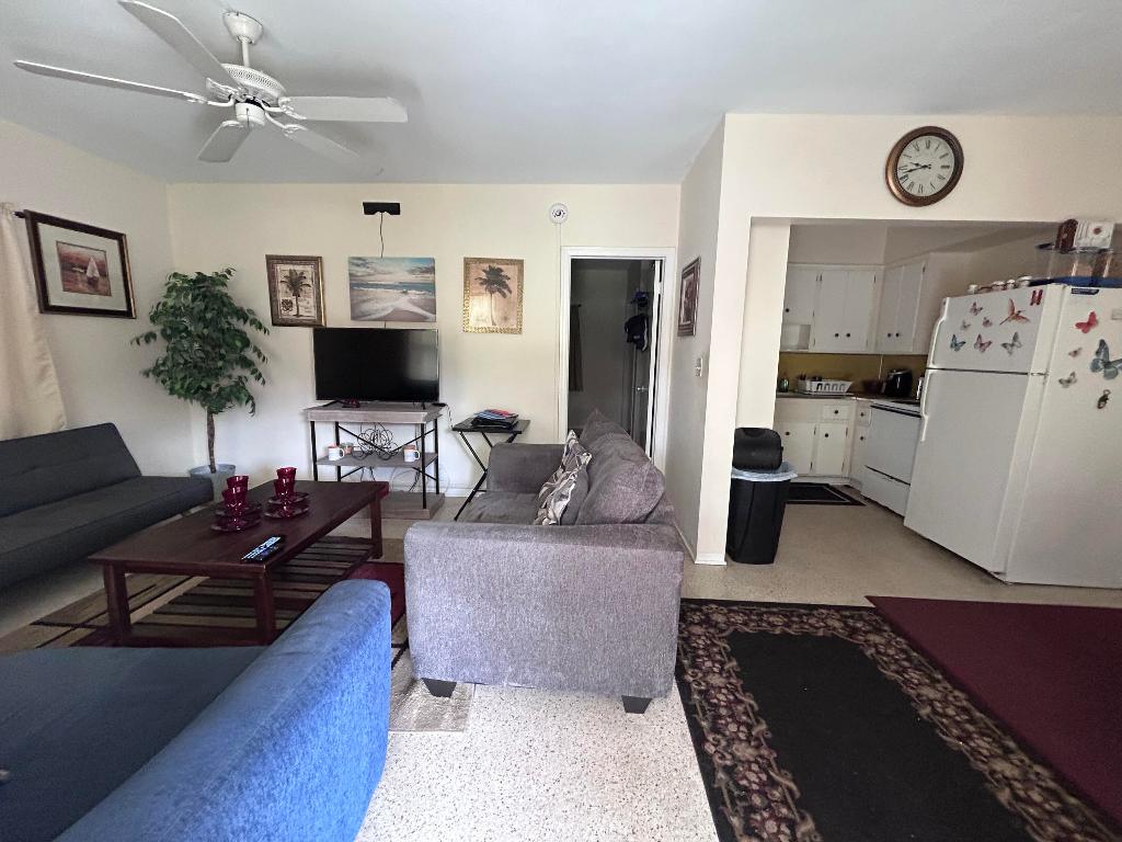 1111 N Victoria Park #1-4 Fort Lauderdale, FL 33304