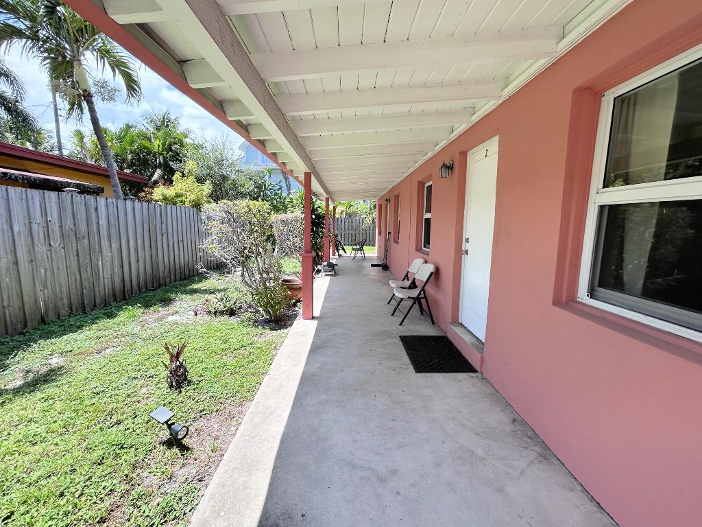 1111 N Victoria Park #1-4 Fort Lauderdale, FL 33304