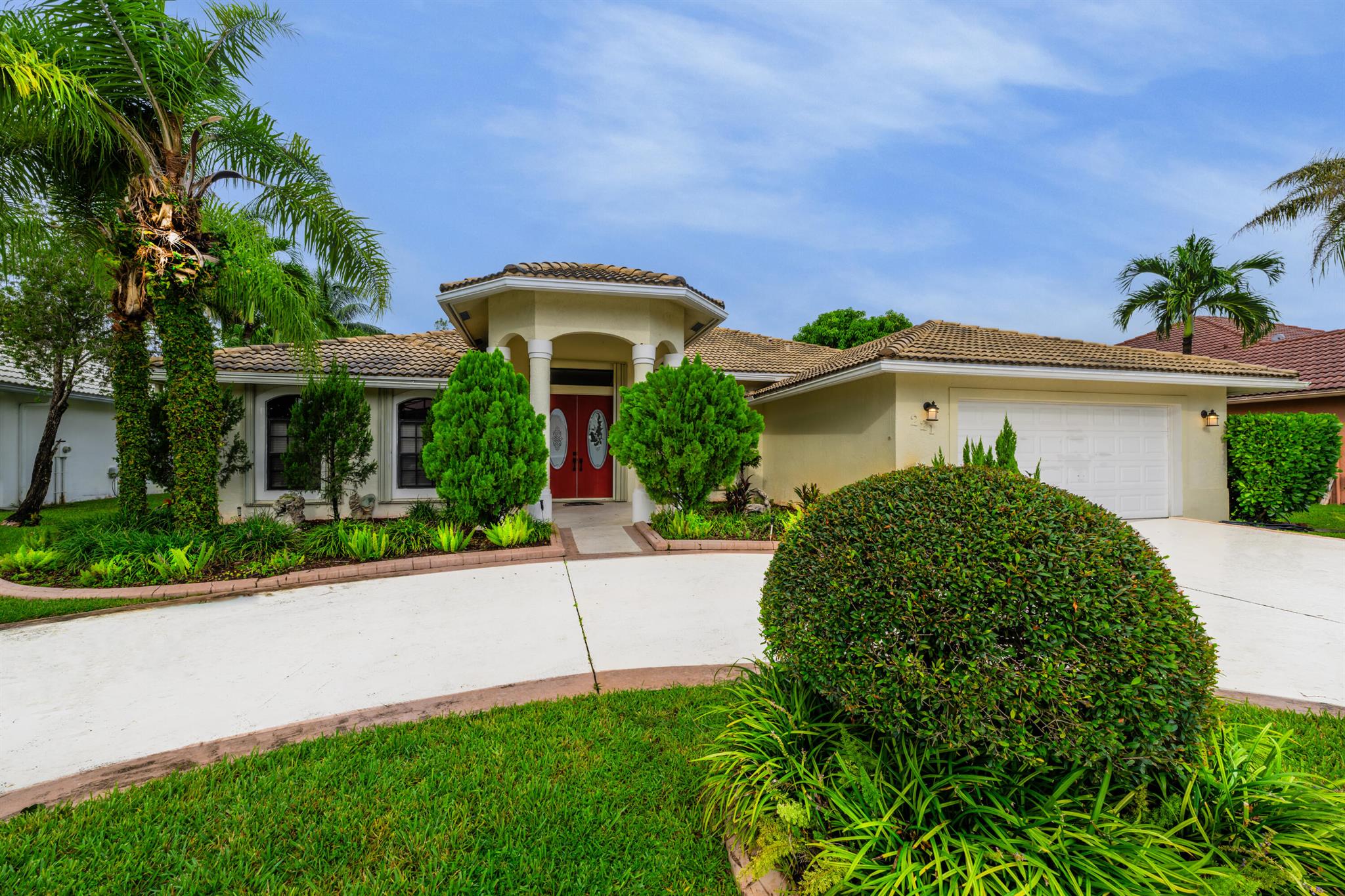 221 Cypress Trace