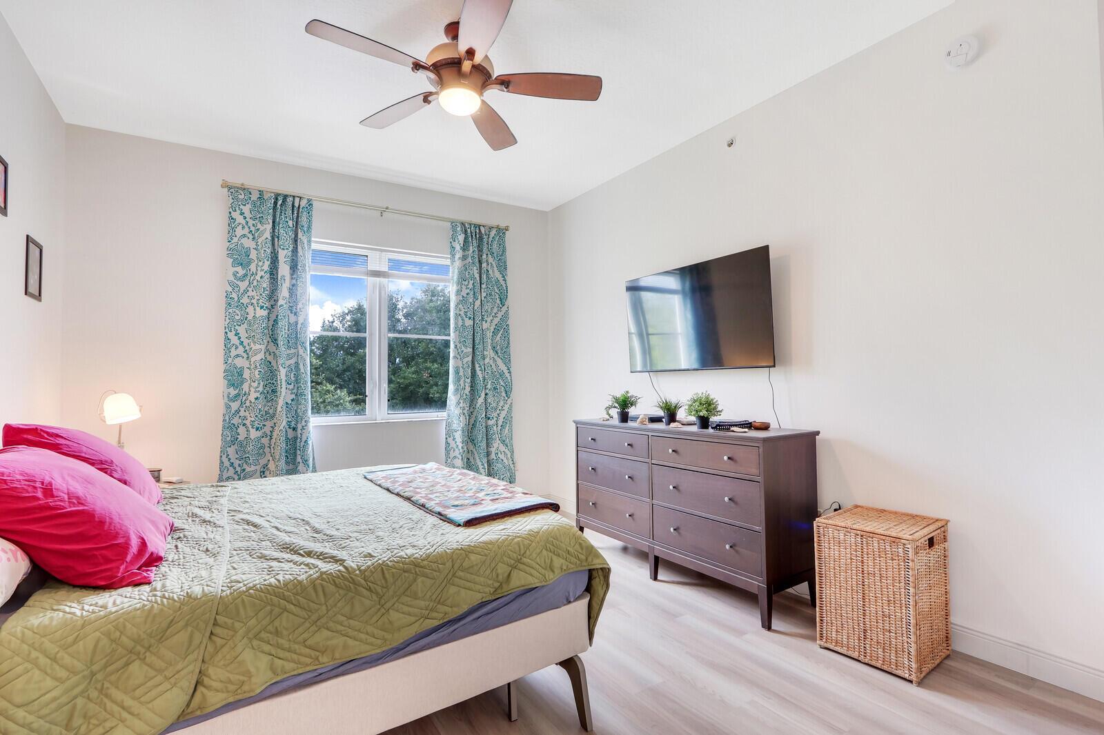 1155 Main St #216 Jupiter, FL 33458