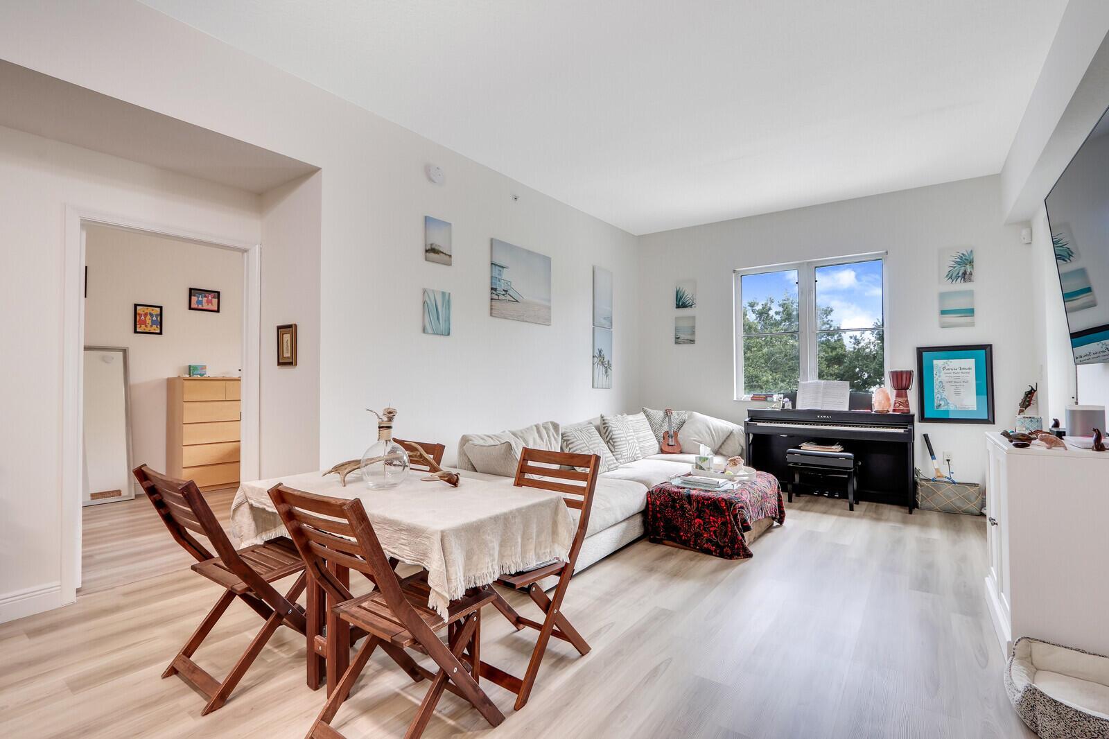 1155 Main St #216 Jupiter, FL 33458