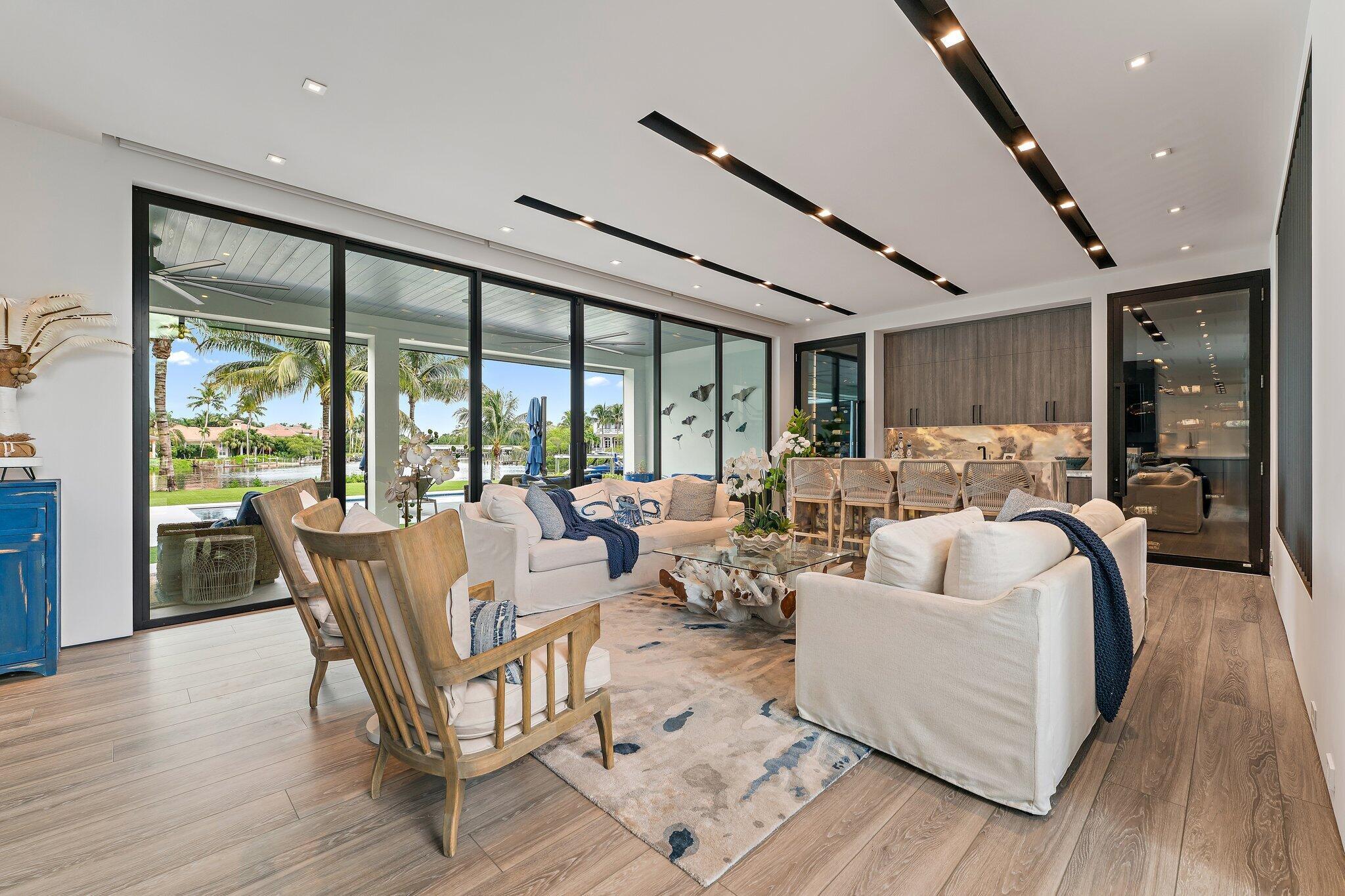 18941 SE Reach Is Ln Jupiter, FL 33458