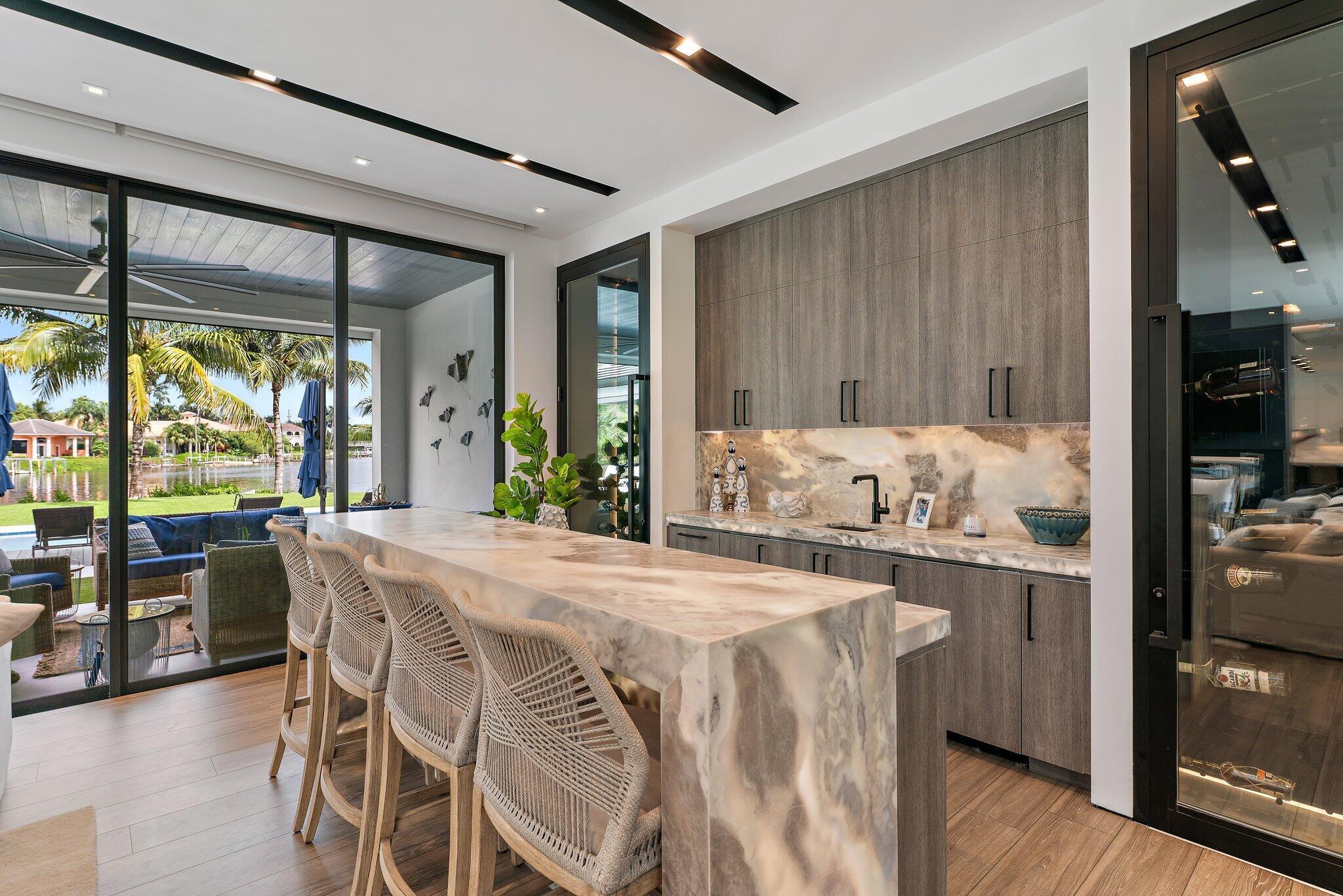 18941 SE Reach Is Ln Jupiter, FL 33458