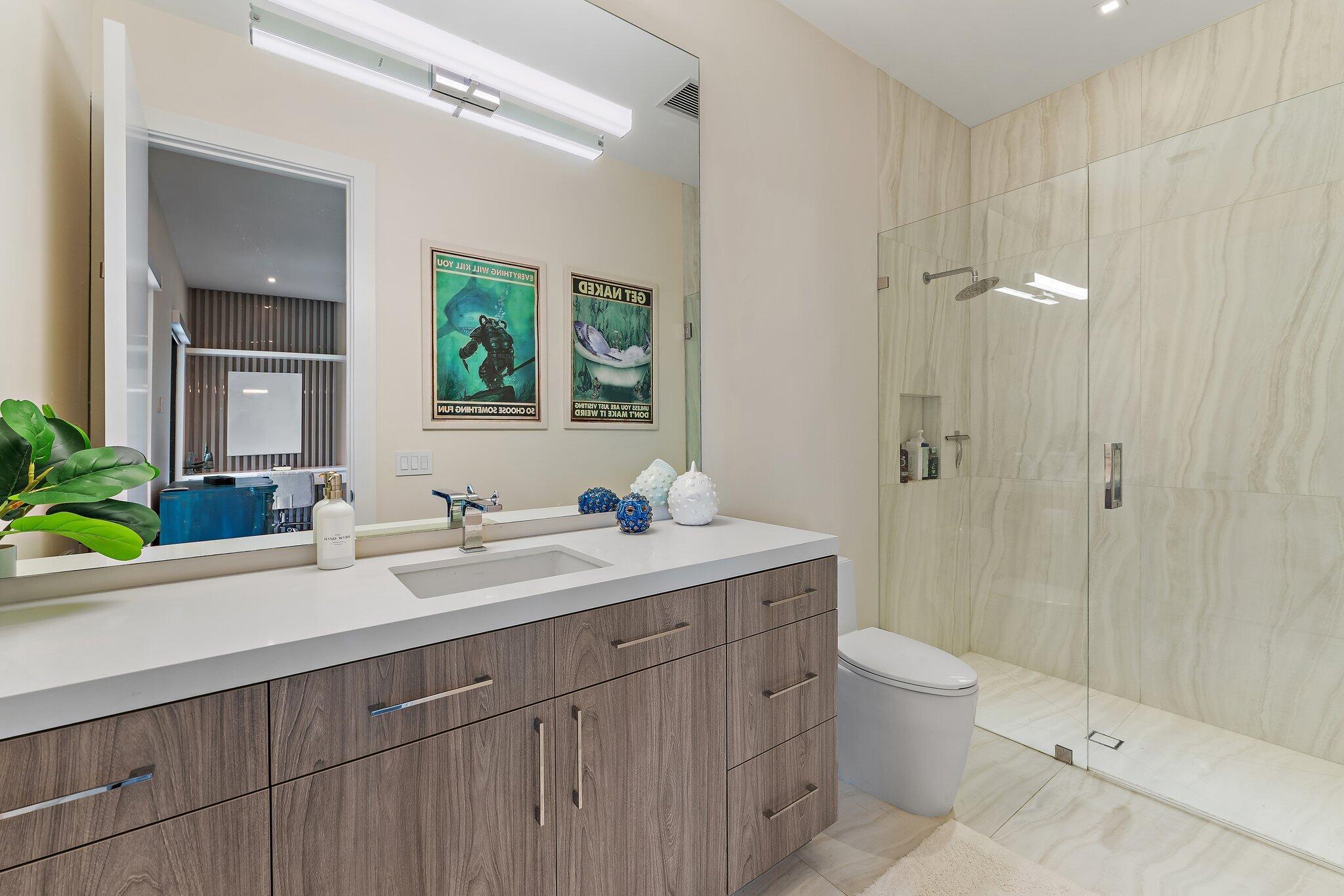 18941 SE Reach Is Ln Jupiter, FL 33458