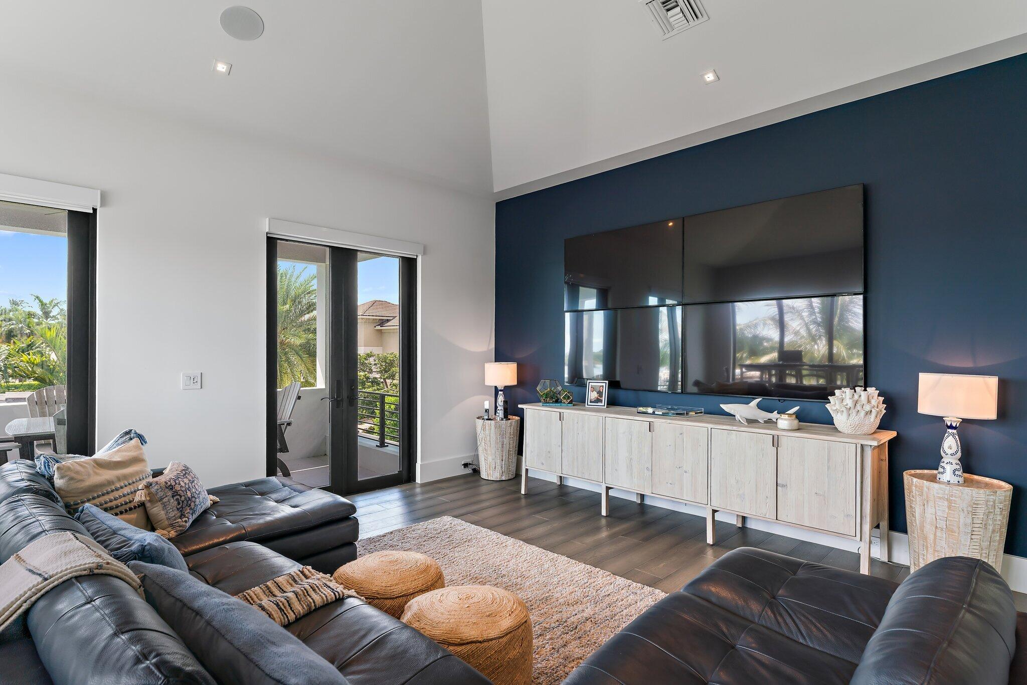 18941 SE Reach Is Ln Jupiter, FL 33458