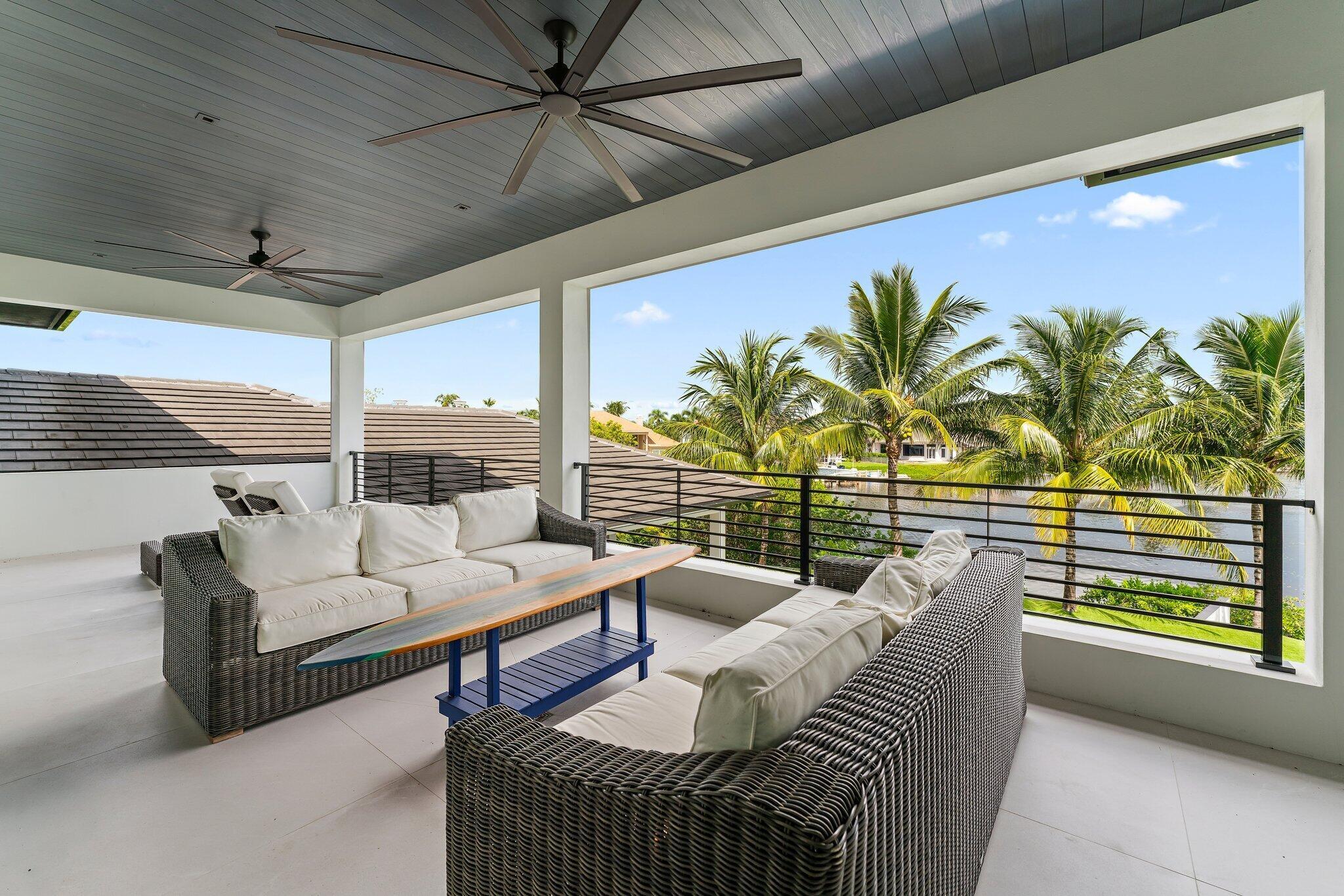 18941 SE Reach Is Ln Jupiter, FL 33458