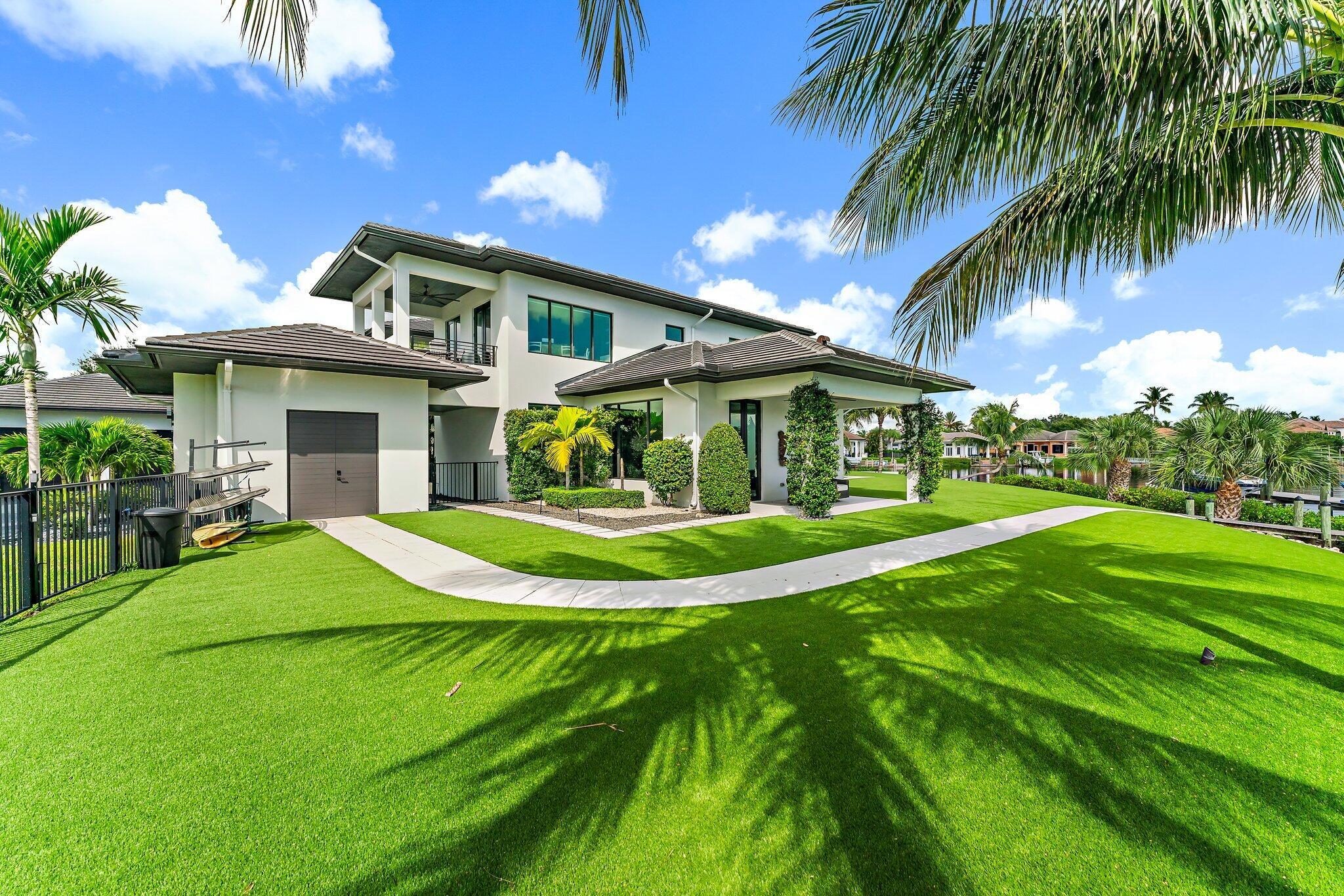 18941 SE Reach Is Ln Jupiter, FL 33458