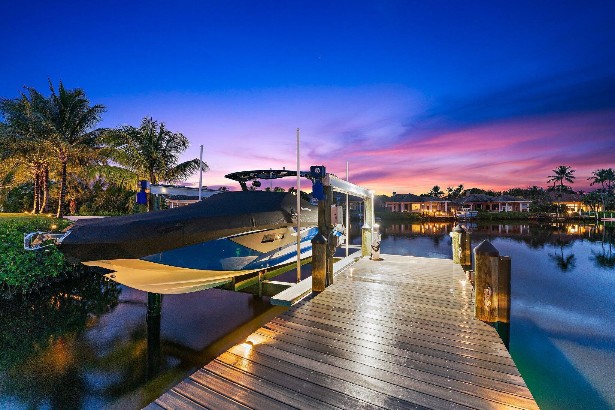 18941 SE Reach Is Ln Jupiter, FL 33458