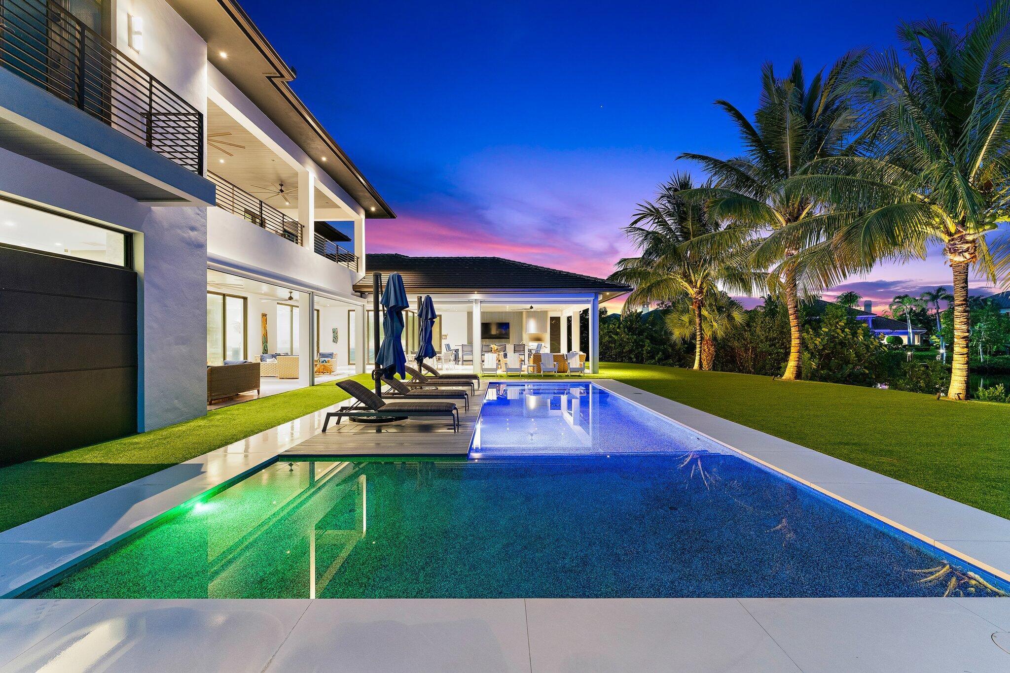 18941 SE Reach Is Ln Jupiter, FL 33458