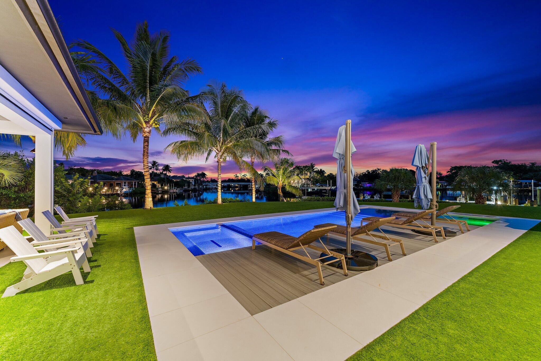 18941 SE Reach Is Ln Jupiter, FL 33458