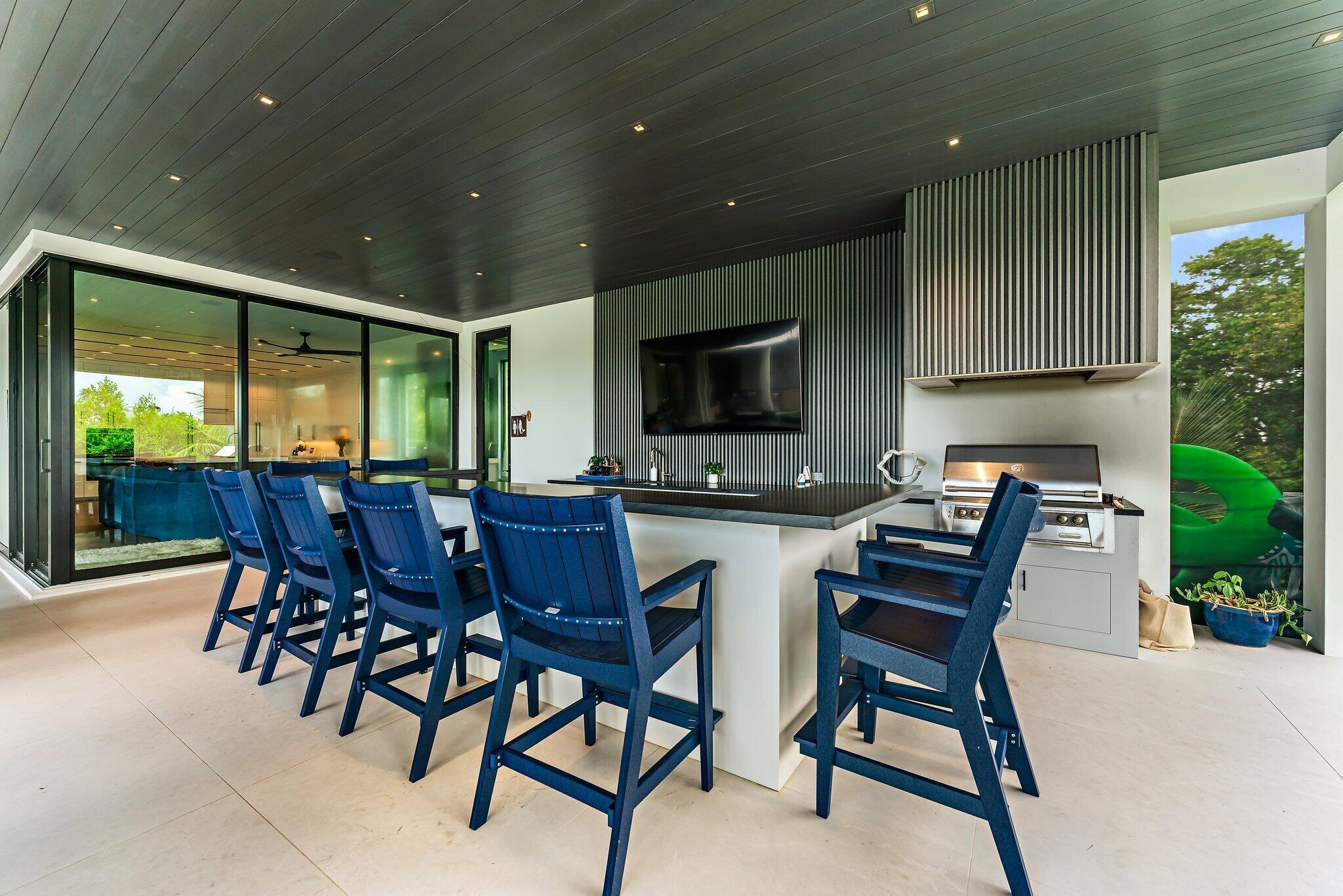 18941 SE Reach Is Ln Jupiter, FL 33458