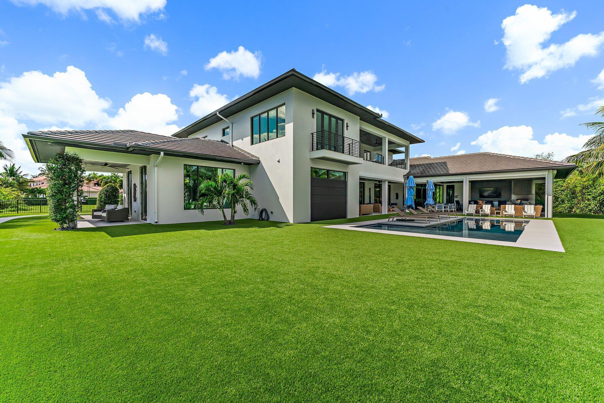 18941 SE Reach Is Ln Jupiter, FL 33458