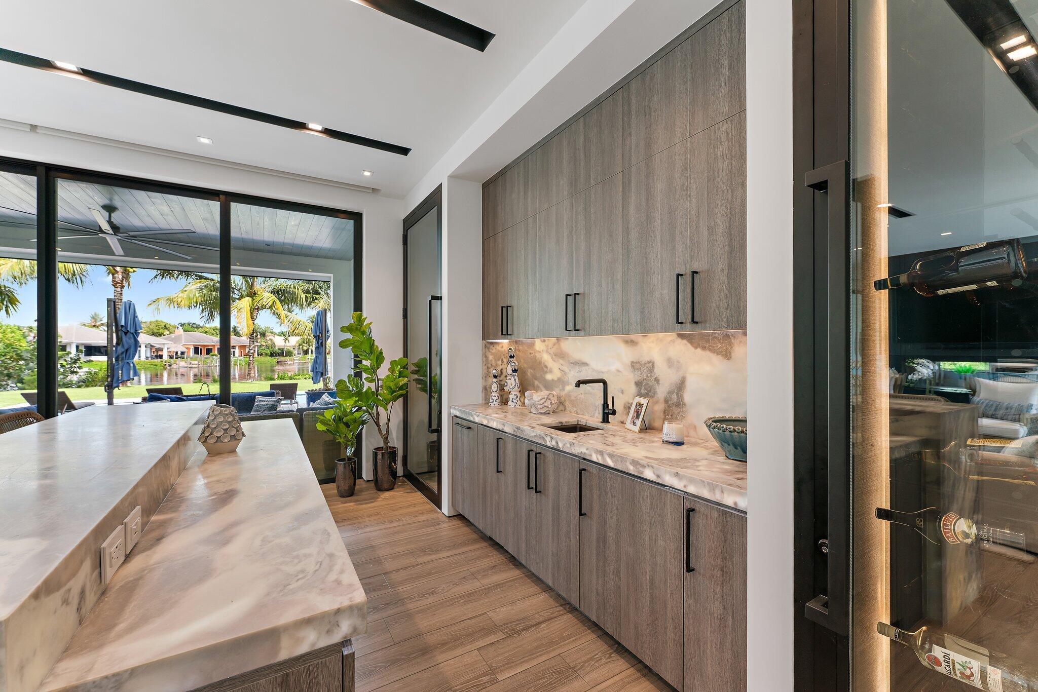 18941 SE Reach Is Ln Jupiter, FL 33458