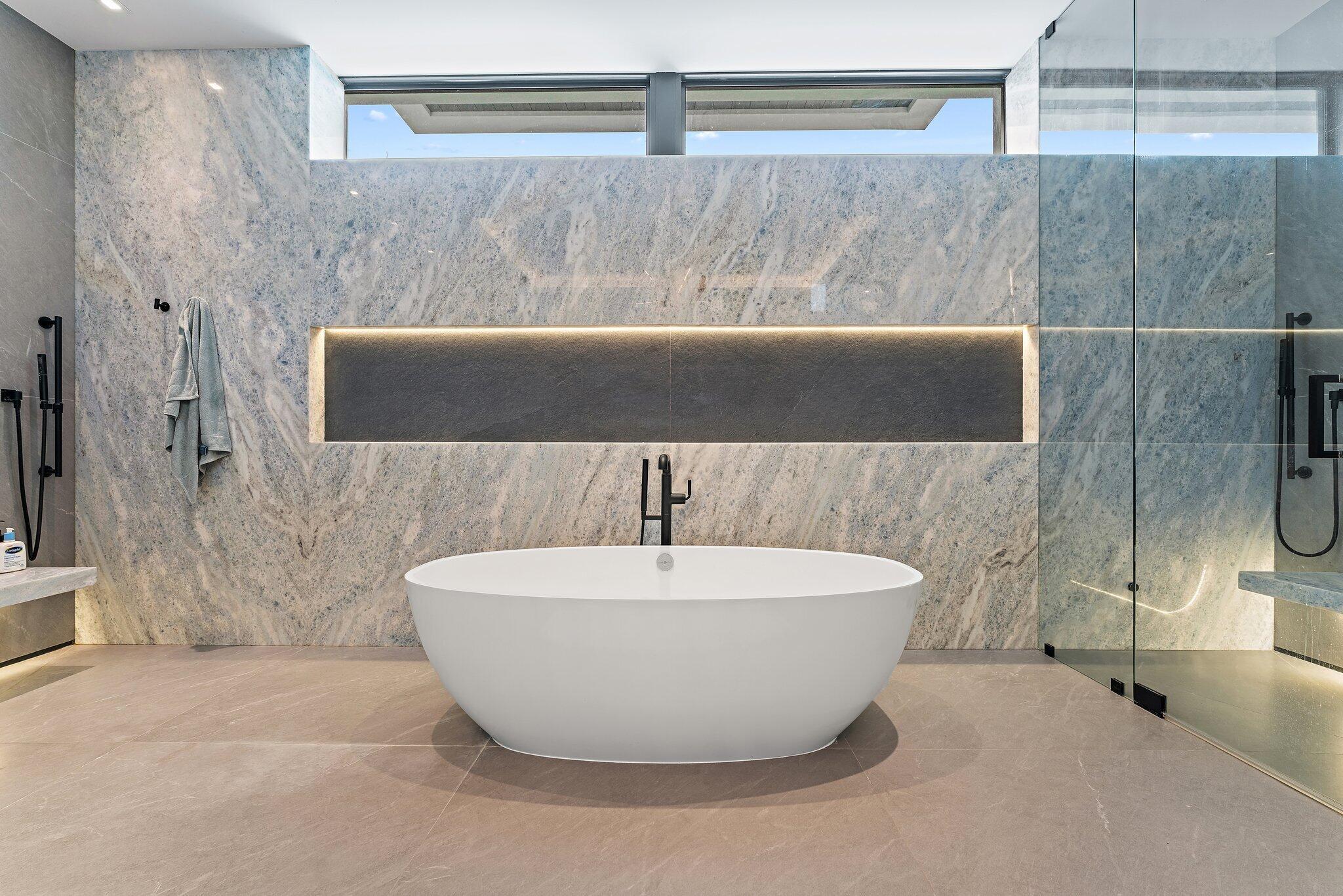 18941 SE Reach Is Ln Jupiter, FL 33458