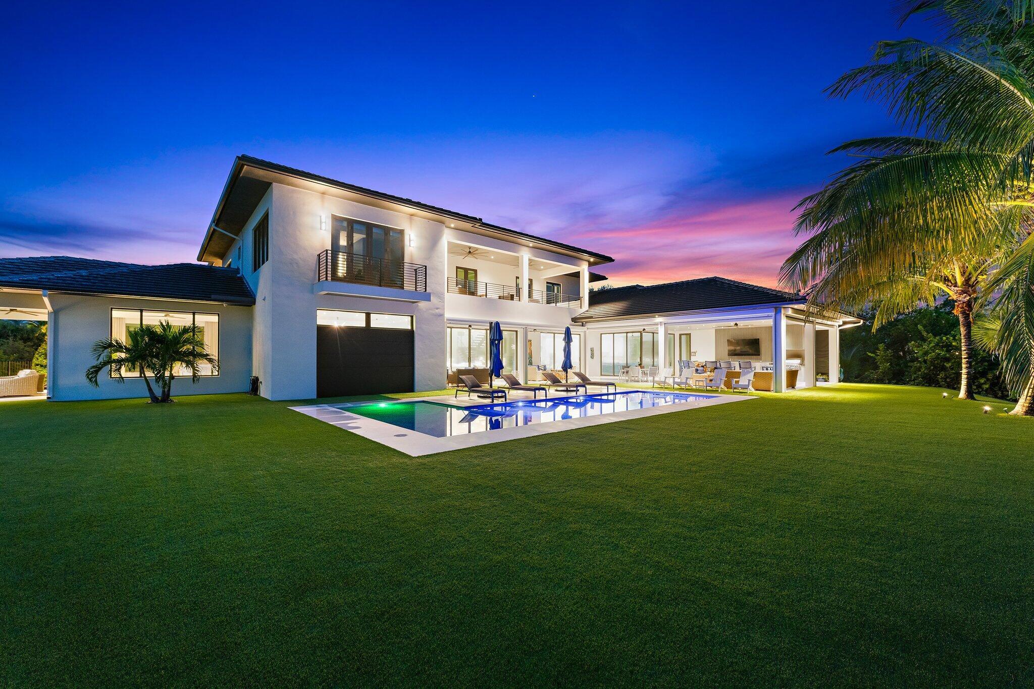 18941 SE Reach Is Ln Jupiter, FL 33458