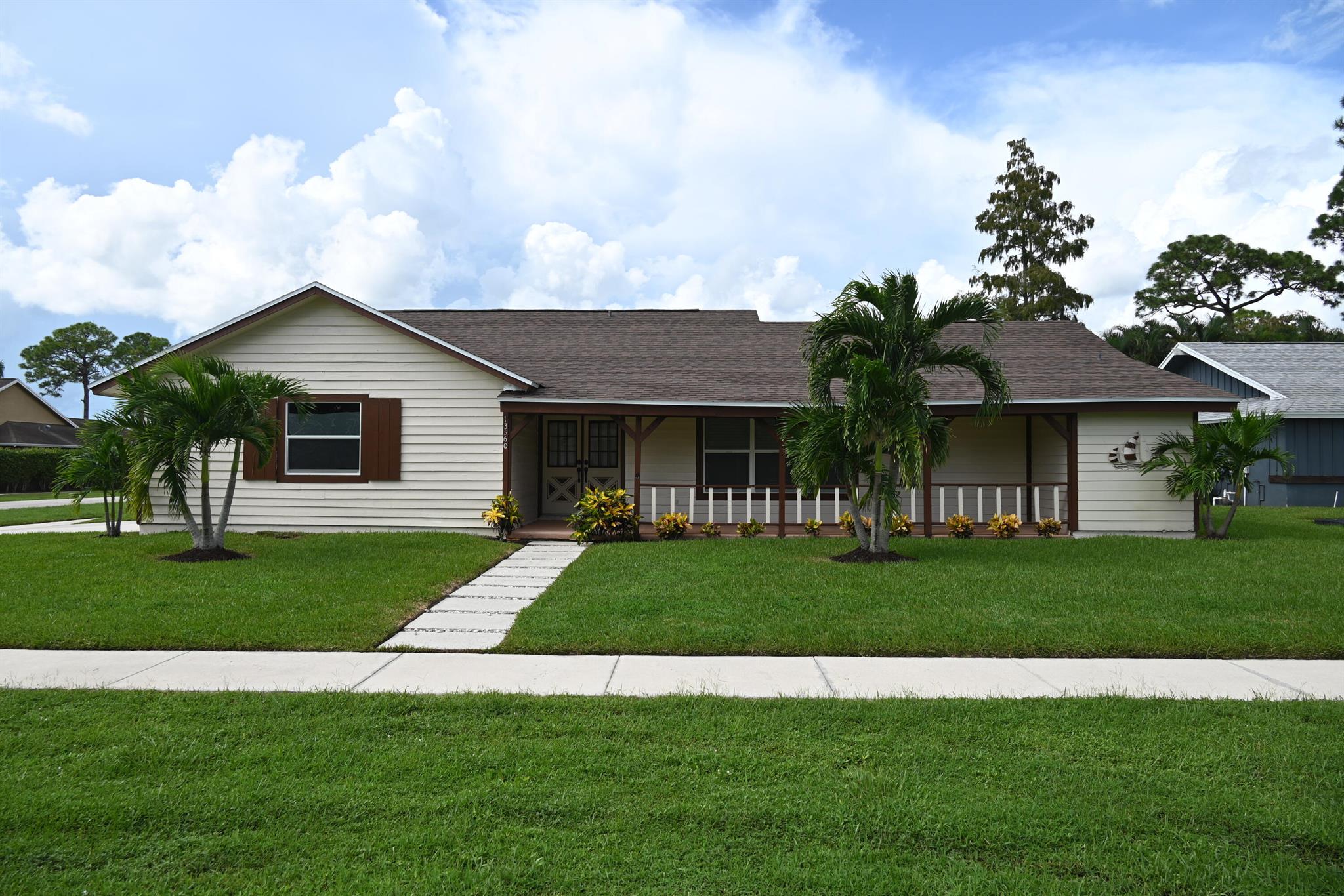 13560 Exotica Ln
