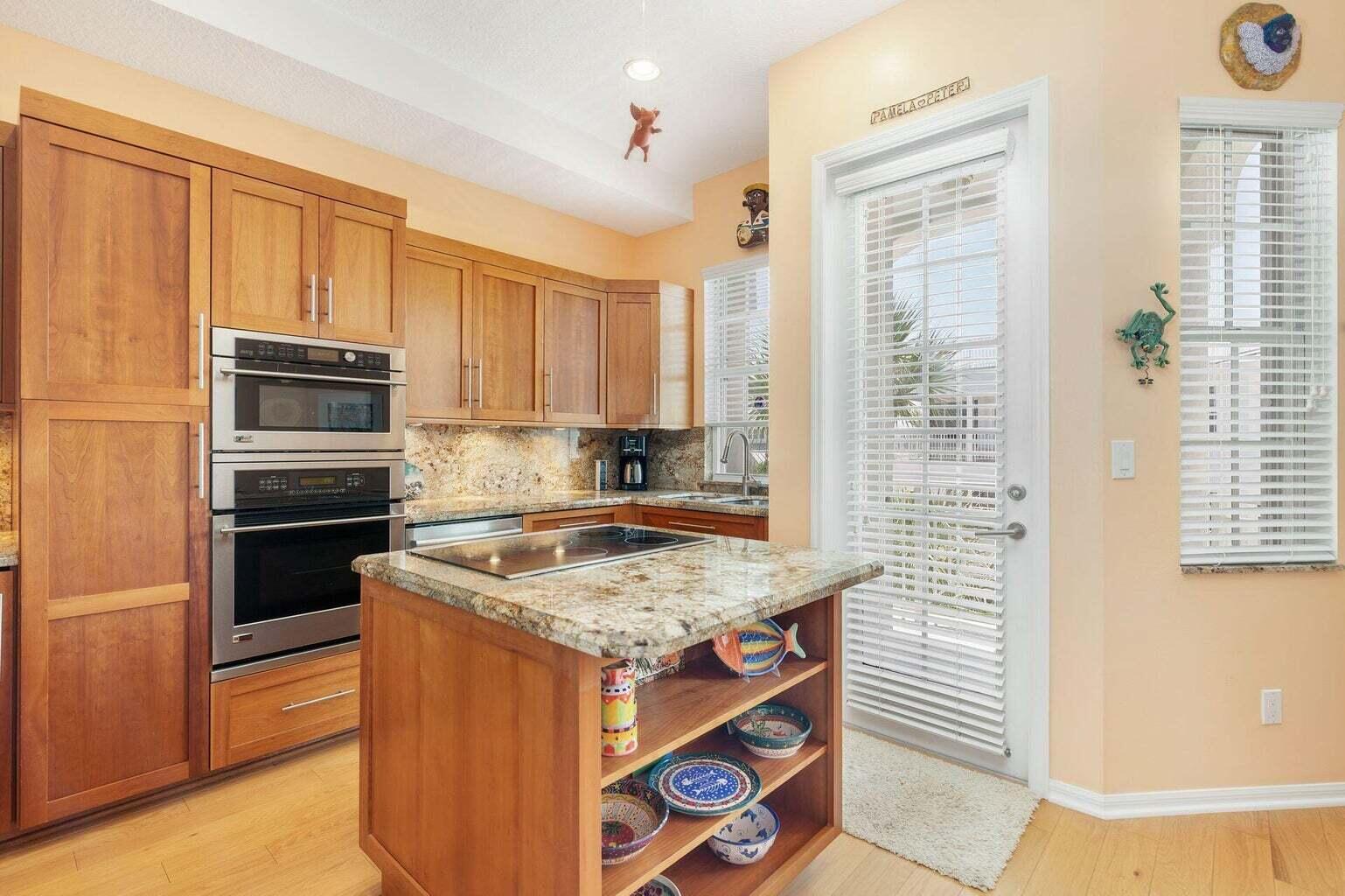 115 Ocean Key Way Jupiter, FL 33477