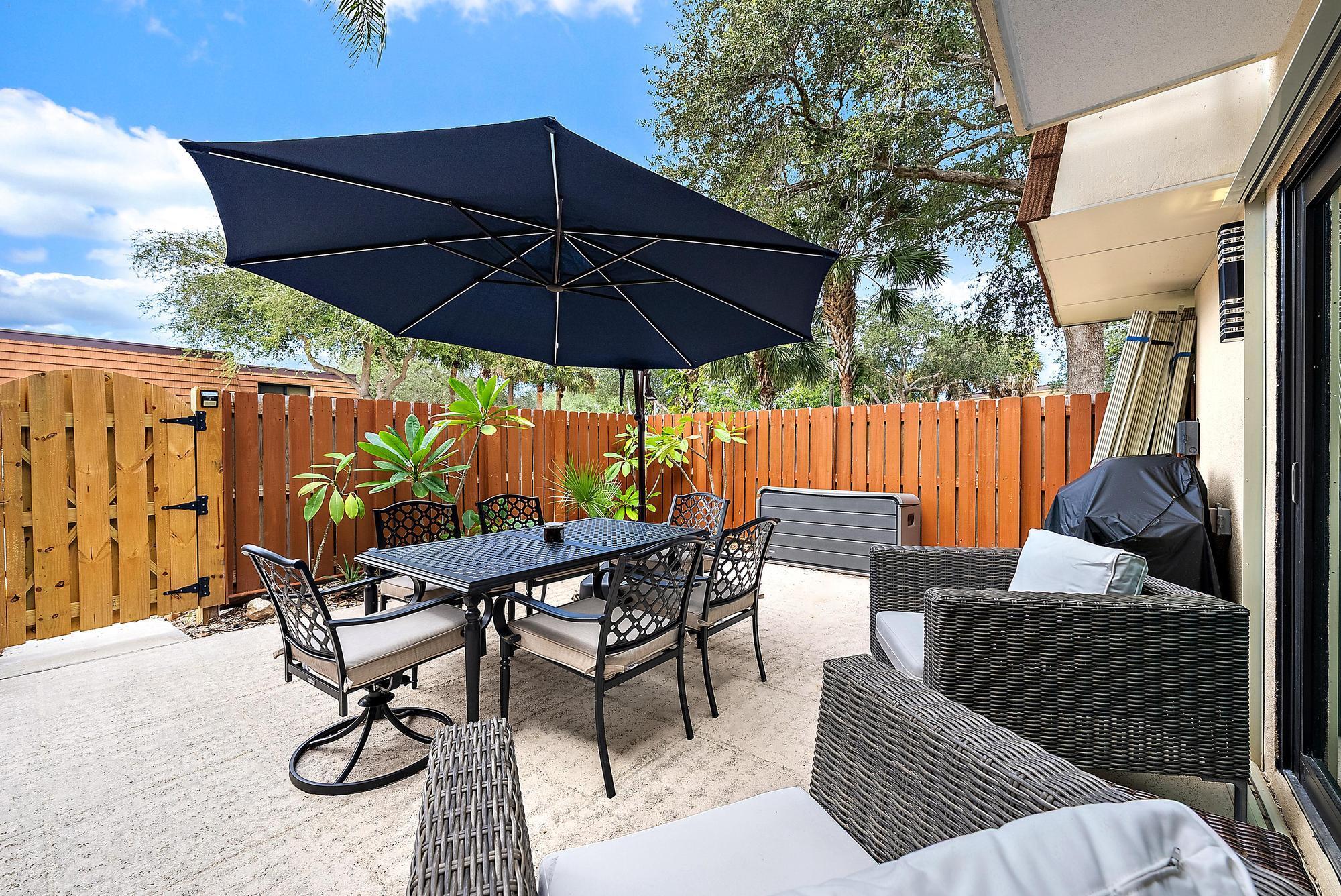 2902 29th Ct Jupiter, FL 33477