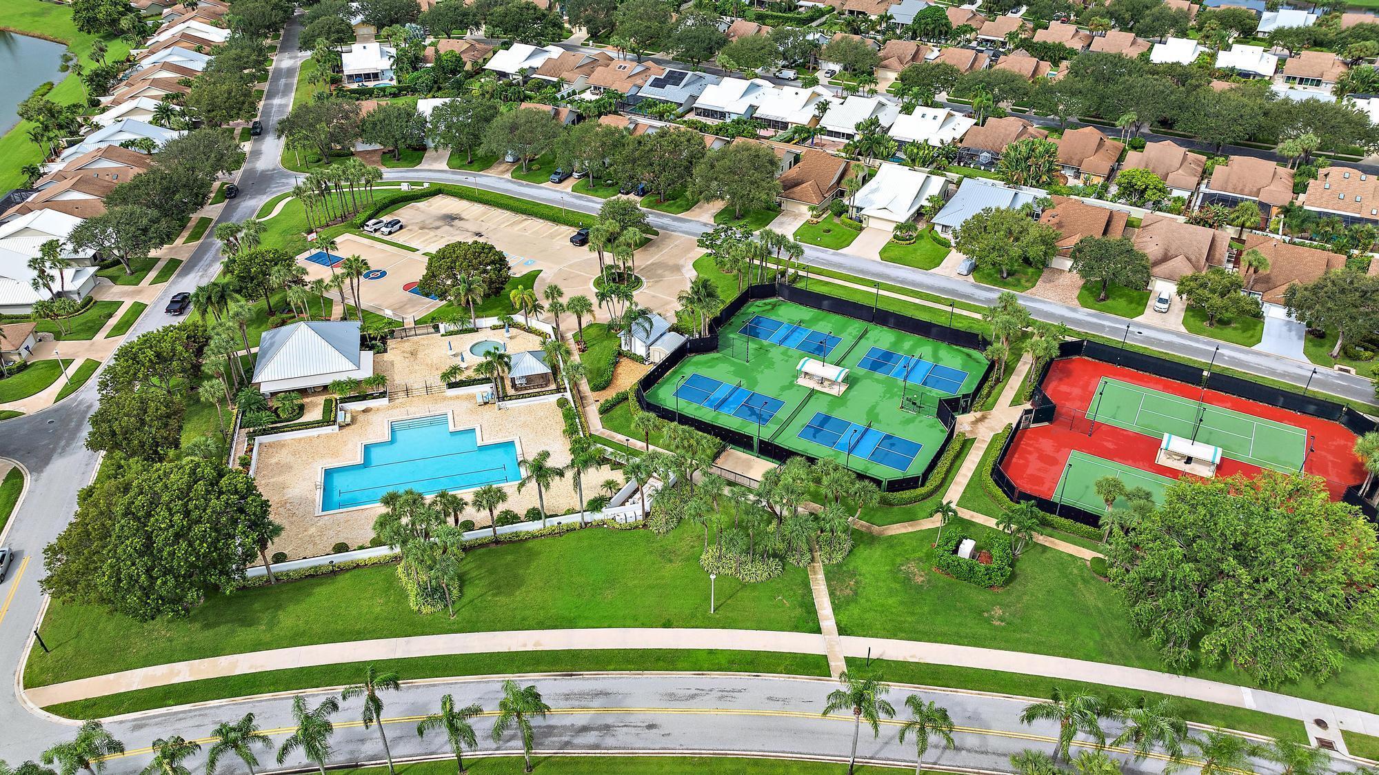 2902 29th Ct Jupiter, FL 33477