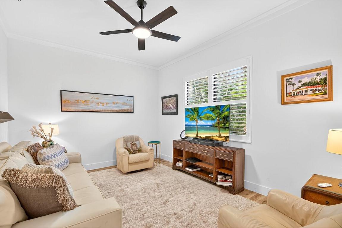 425 Holly Vero Beach, FL 32963