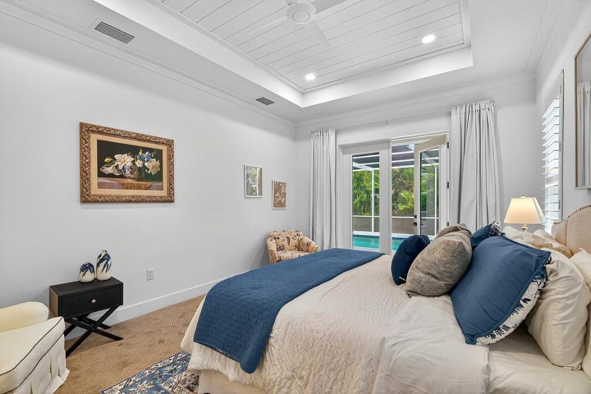 425 Holly Vero Beach, FL 32963