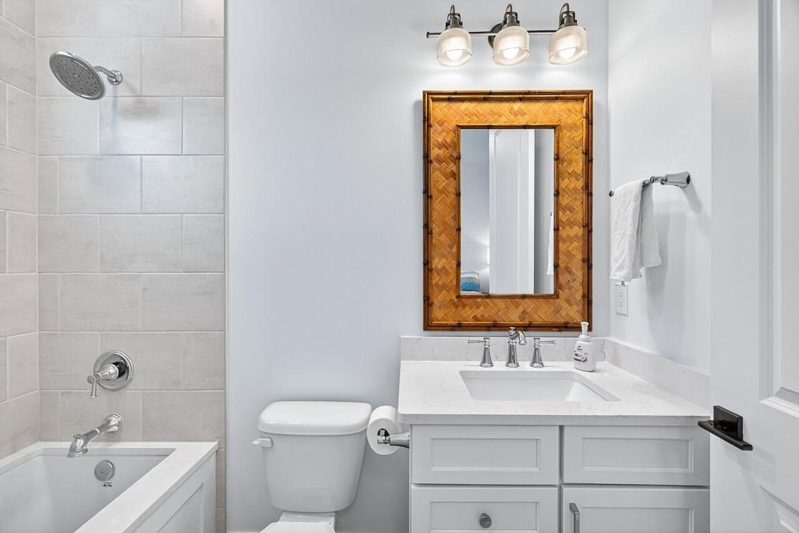 425 Holly Vero Beach, FL 32963