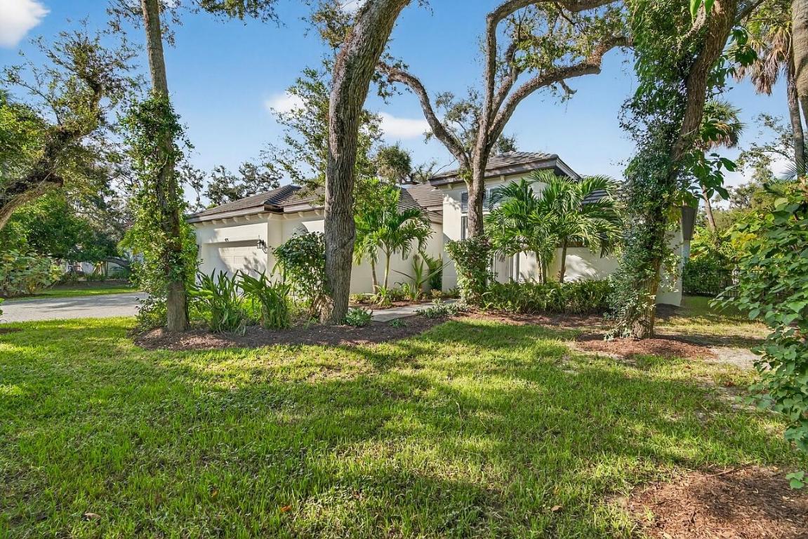 425 Holly Vero Beach, FL 32963