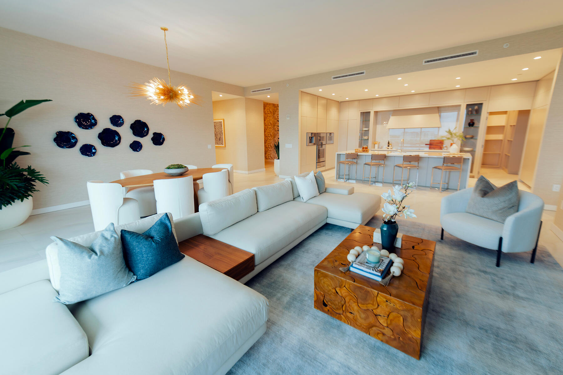 220 SE Mizner #Ph921 Boca Raton, FL 33432