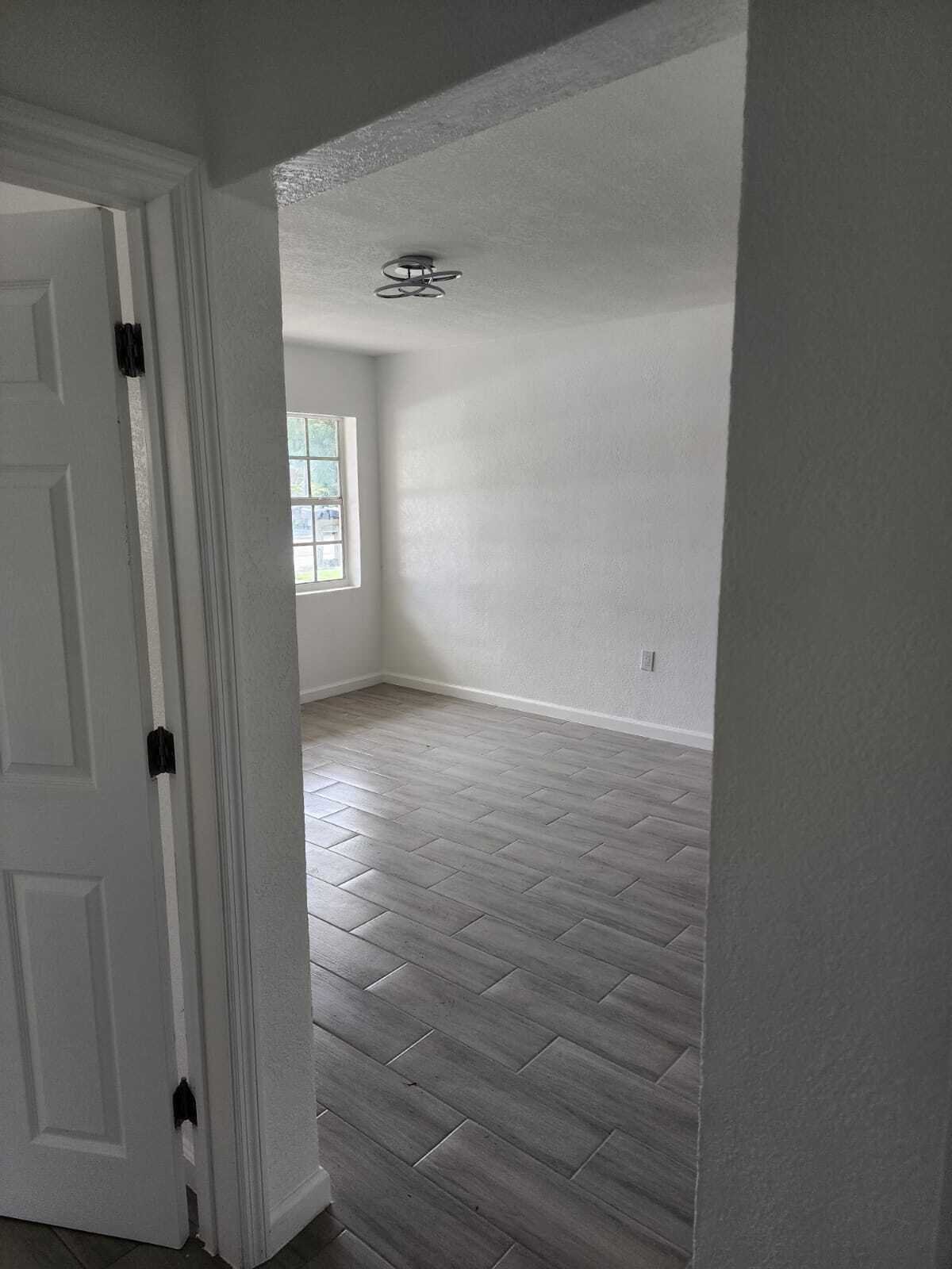 1375 NE 147th St Miami, FL 33169