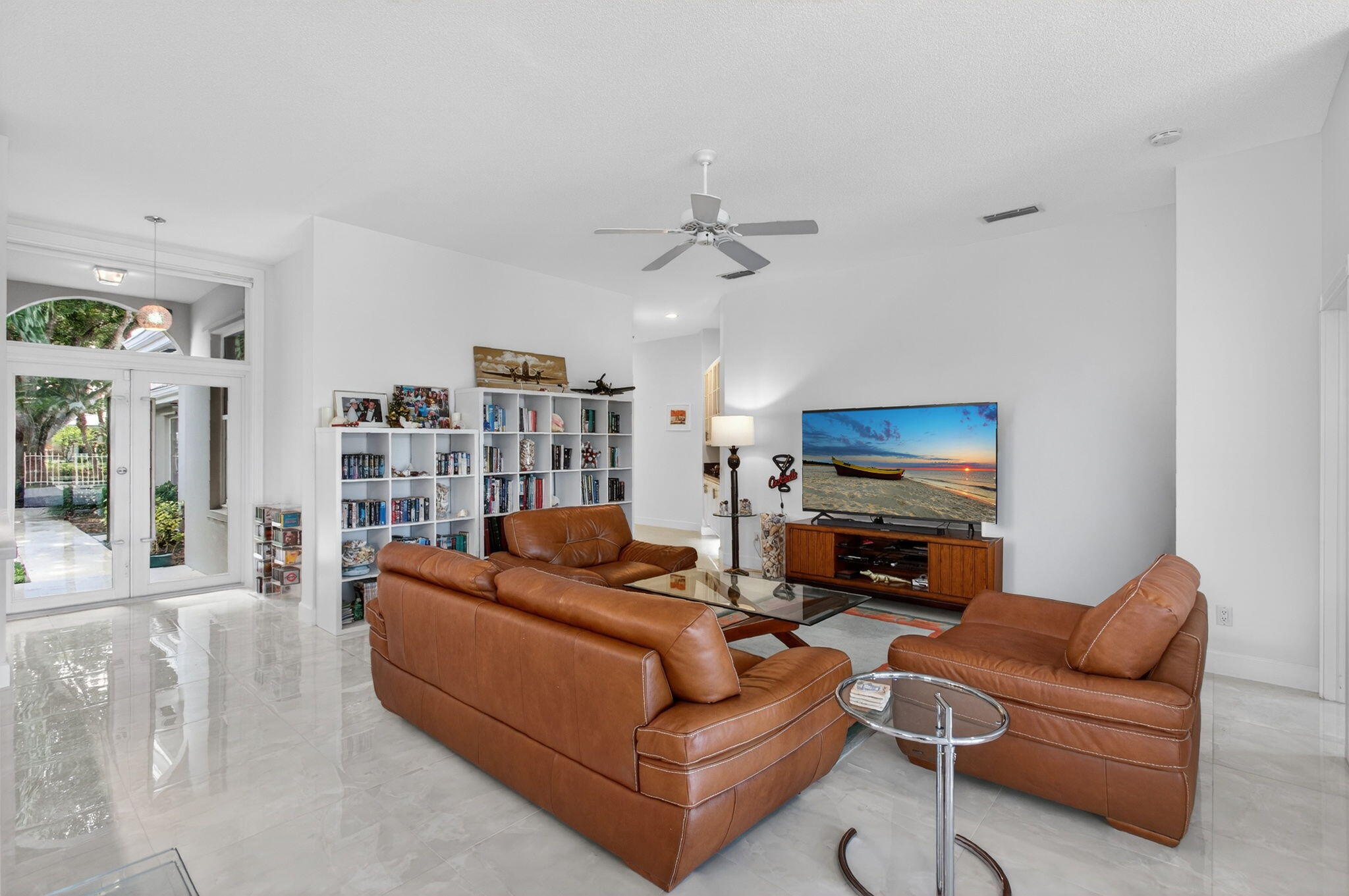 1245 Owl Pointe Cir West Palm Beach, FL 33409