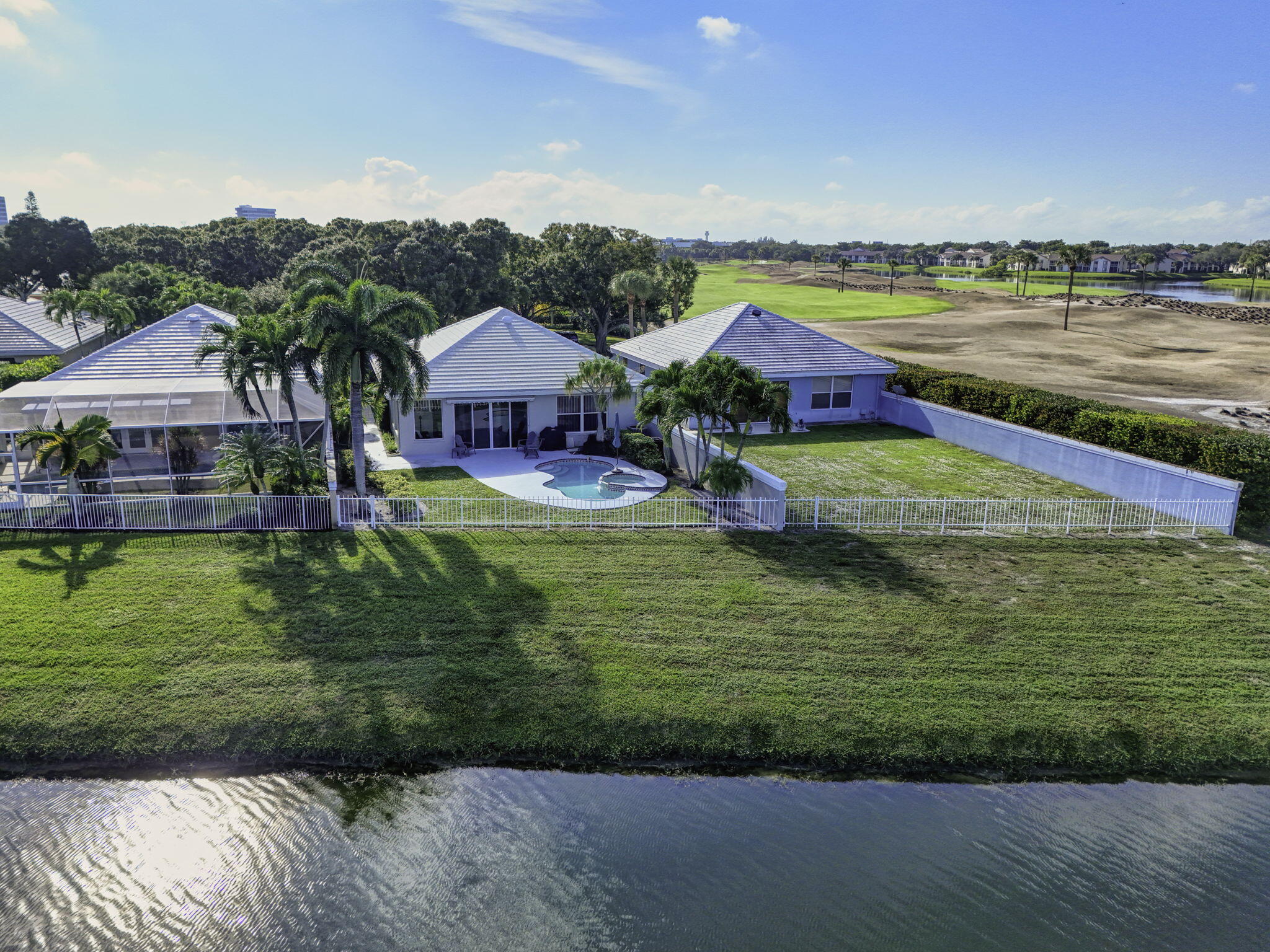 1245 Owl Pointe Cir West Palm Beach, FL 33409