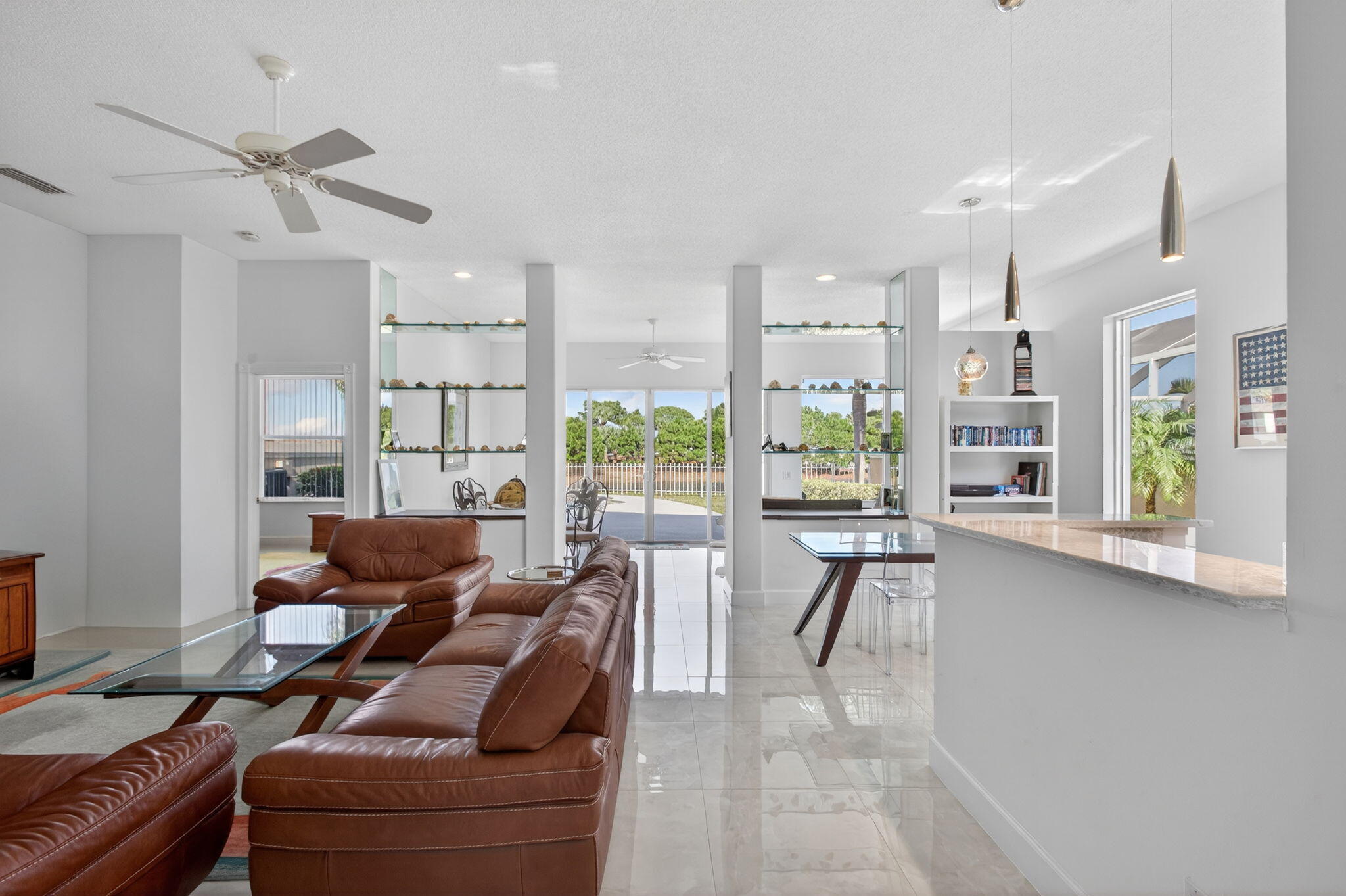 1245 Owl Pointe Cir West Palm Beach, FL 33409