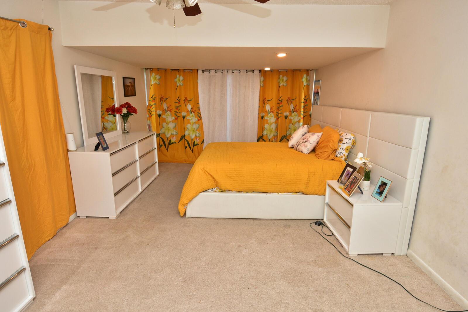 2050 Oleander Blvd #5-306 Fort Pierce, FL 34950