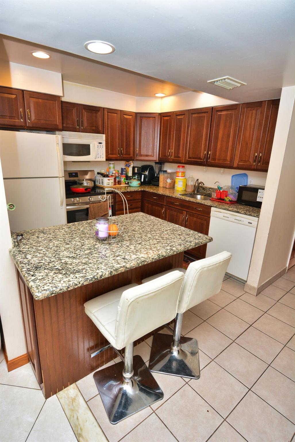 2050 Oleander Blvd #5-306 Fort Pierce, FL 34950