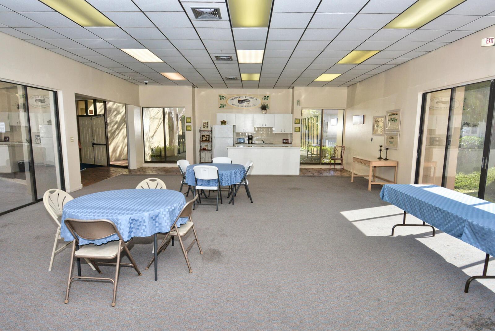 2050 Oleander Blvd #5-306 Fort Pierce, FL 34950